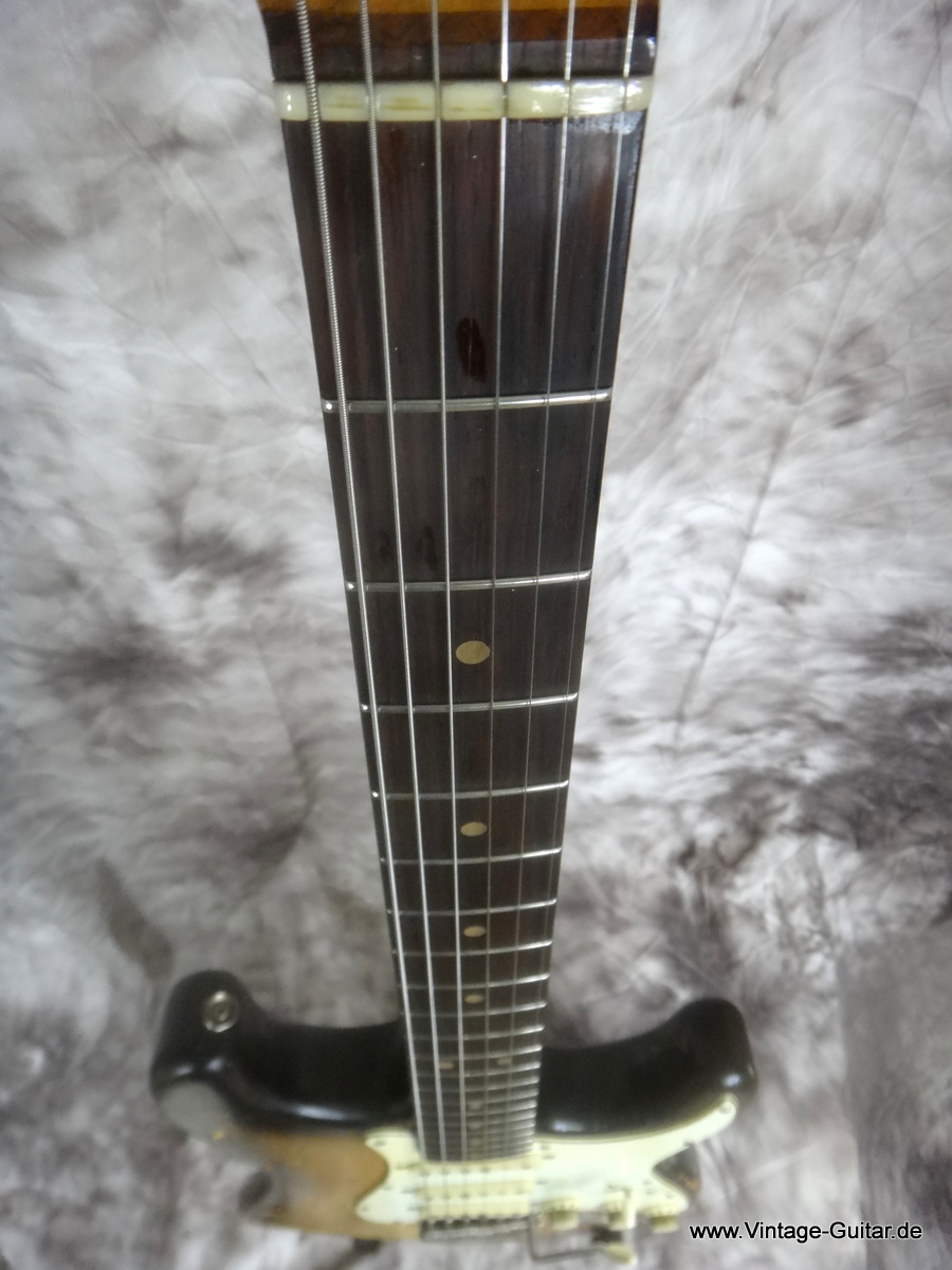 Fender-Stratocaster-1964-sunburst-new-hardware-012.JPG