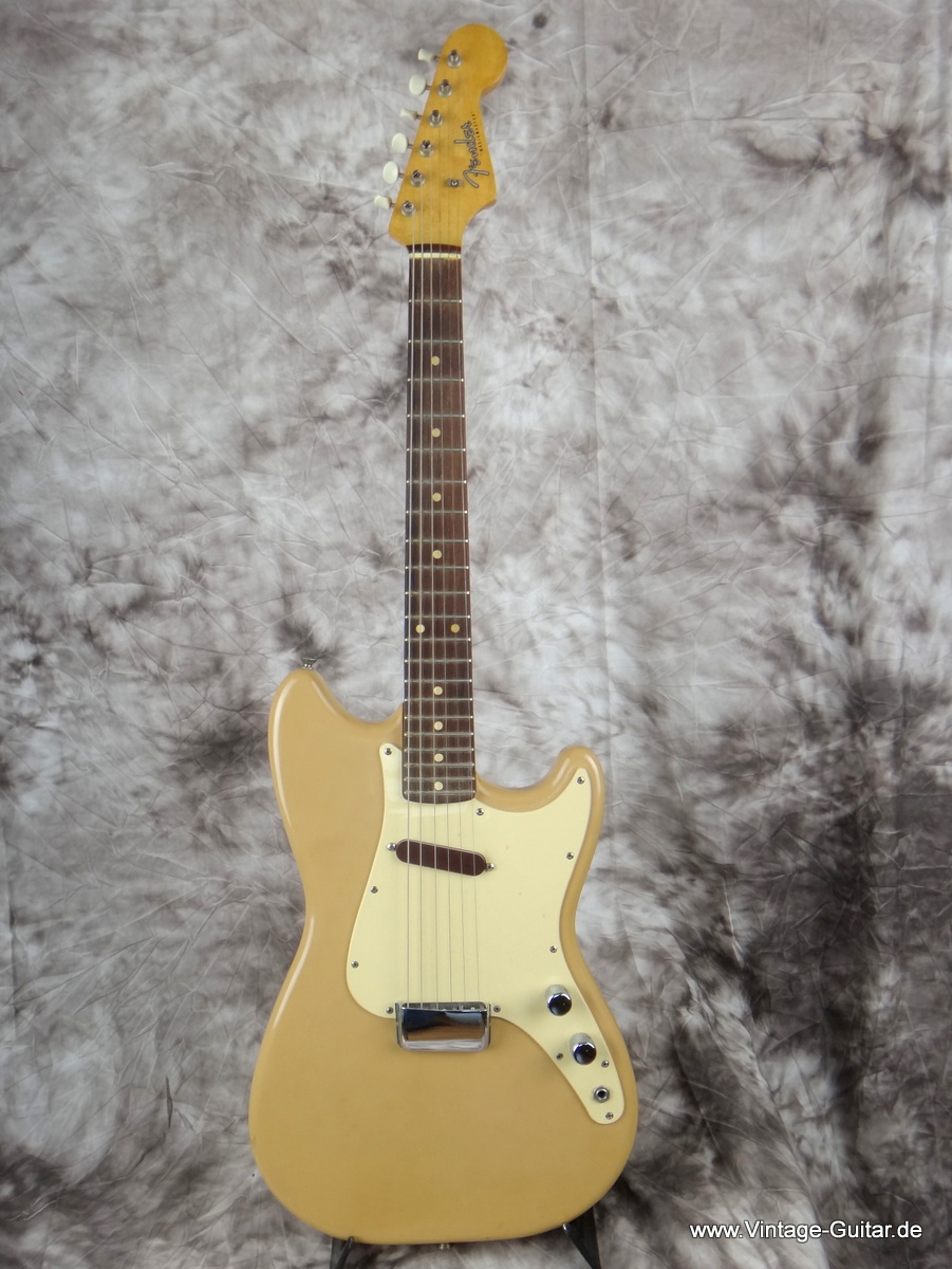 Fender_Musicmaster-1959-desert-sand-001.JPG