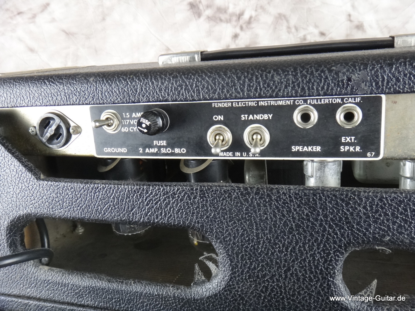 Fender-Bassman-1964-Piggyback-blackface-005.JPG