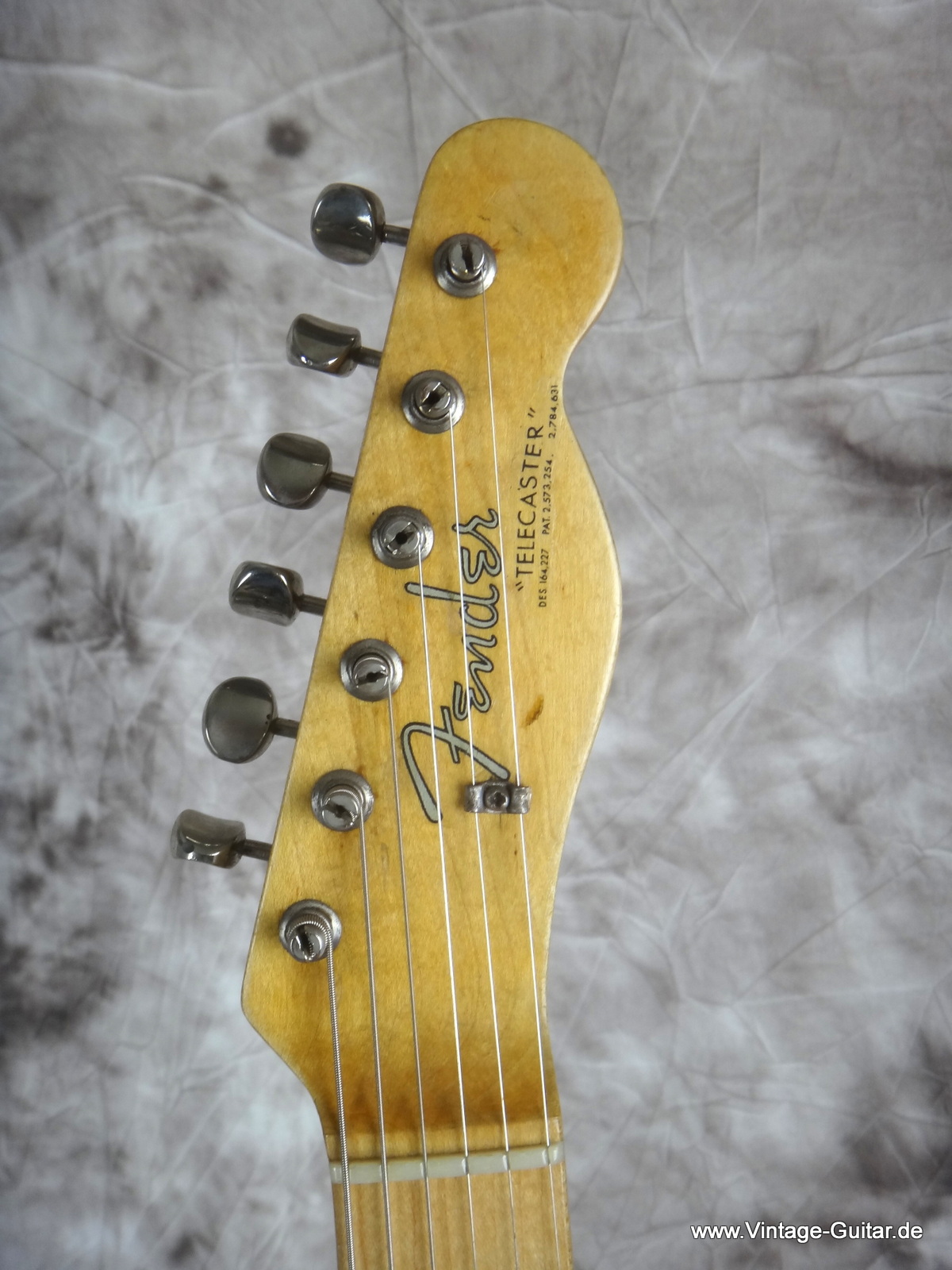 Fender_Telecaster-1966-refinished-005.JPG