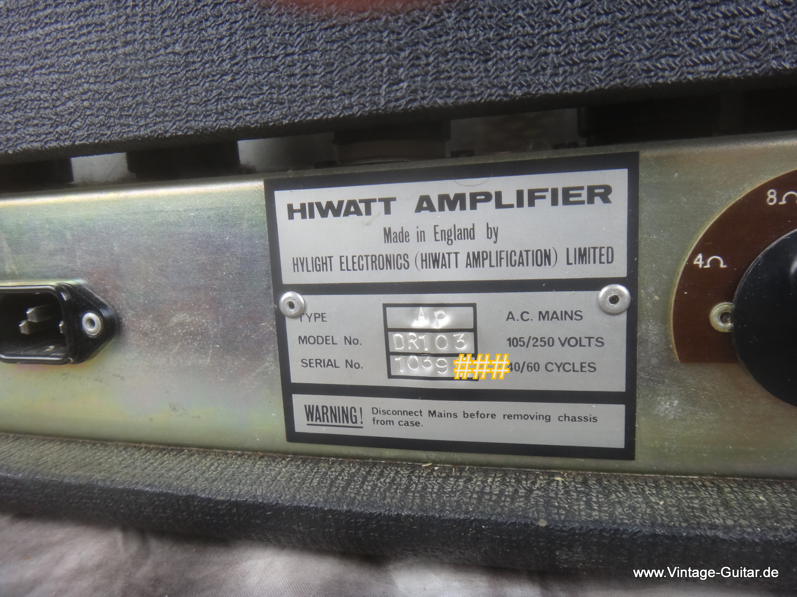 Hiwatt-Custom-100-Top-1975-DR-103-006.JPG