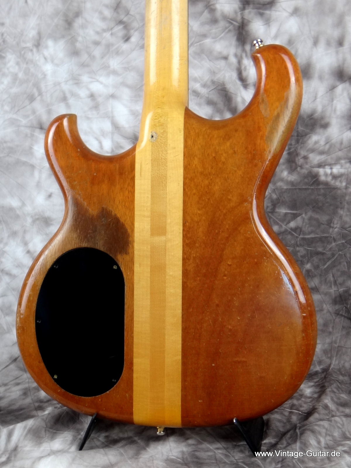 Alembic-Spoiler-Bassguitar-1983-008.JPG