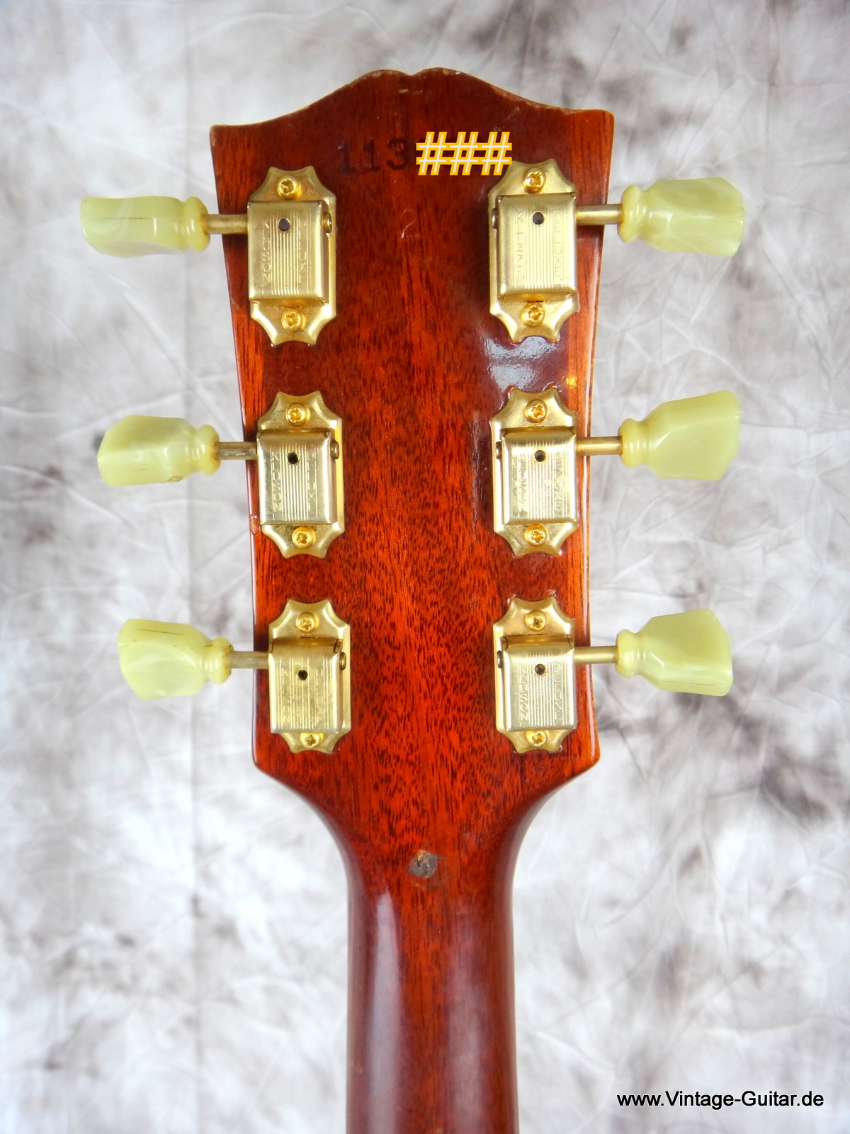 Gibson-Hummingbird-1967-cherry-burst-015.JPG