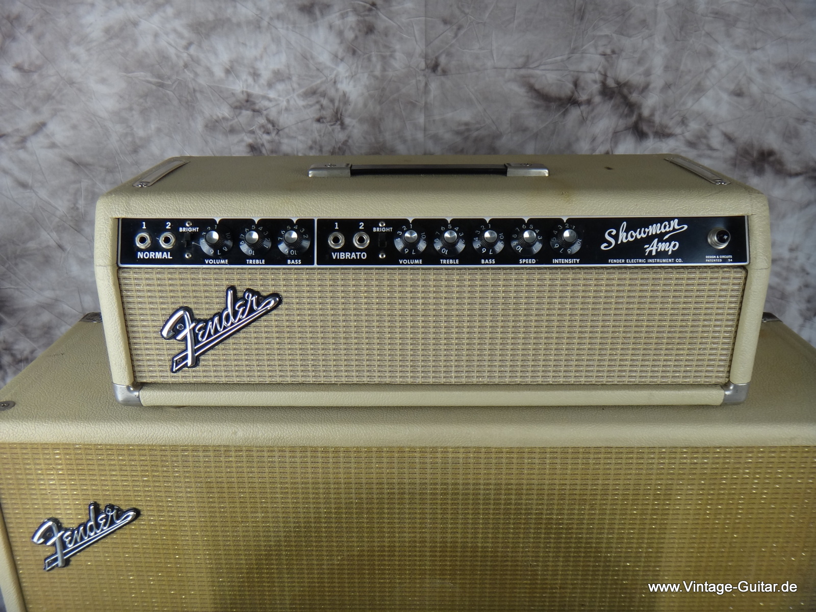 Fender-Showman-Amp-1964-white-tolex_blackface-002.JPG