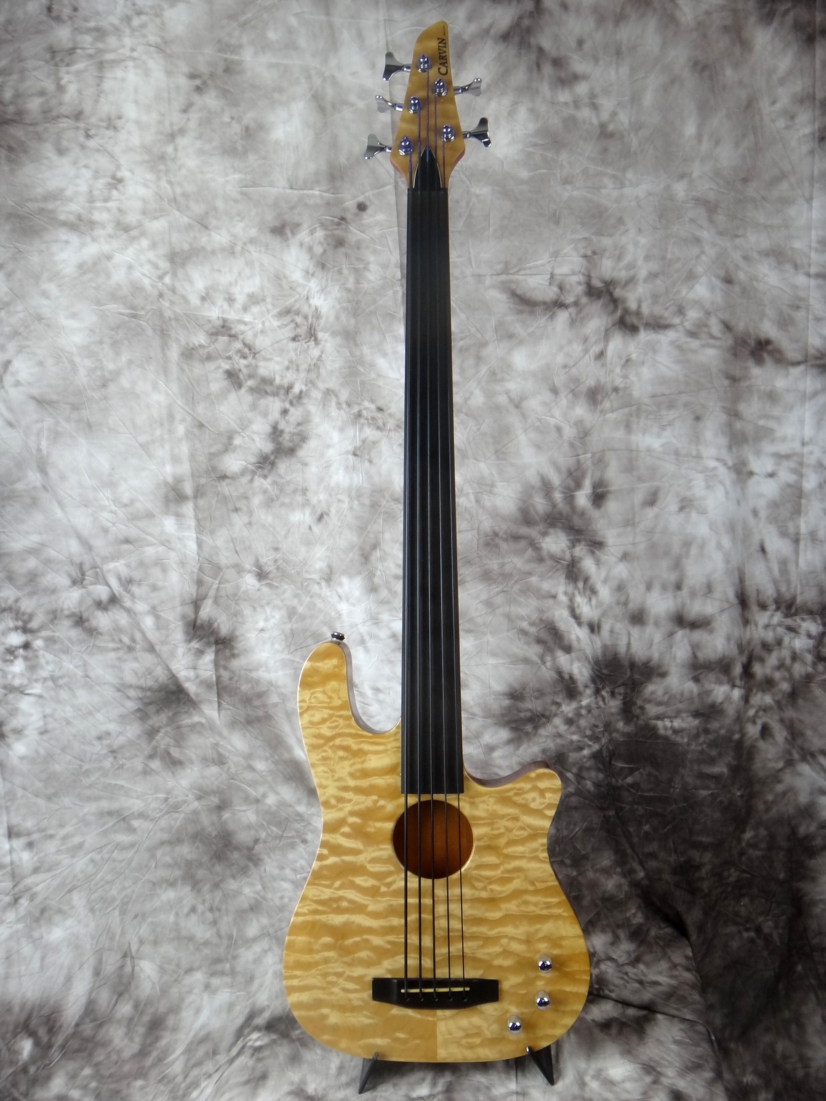 Carvin shop acoustic bass