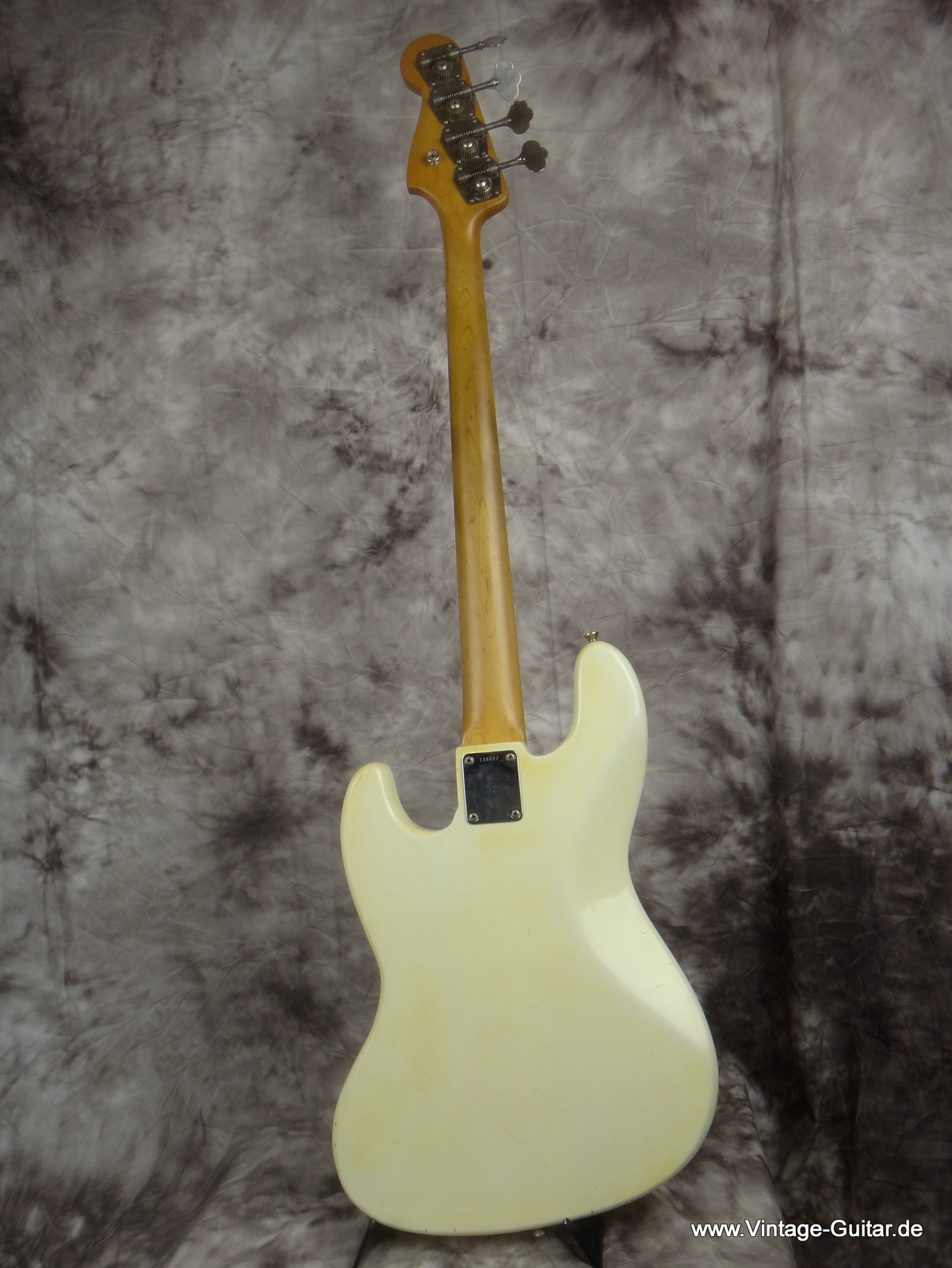 Fender_Jazz-Bass_1963-olympic-white-003.JPG