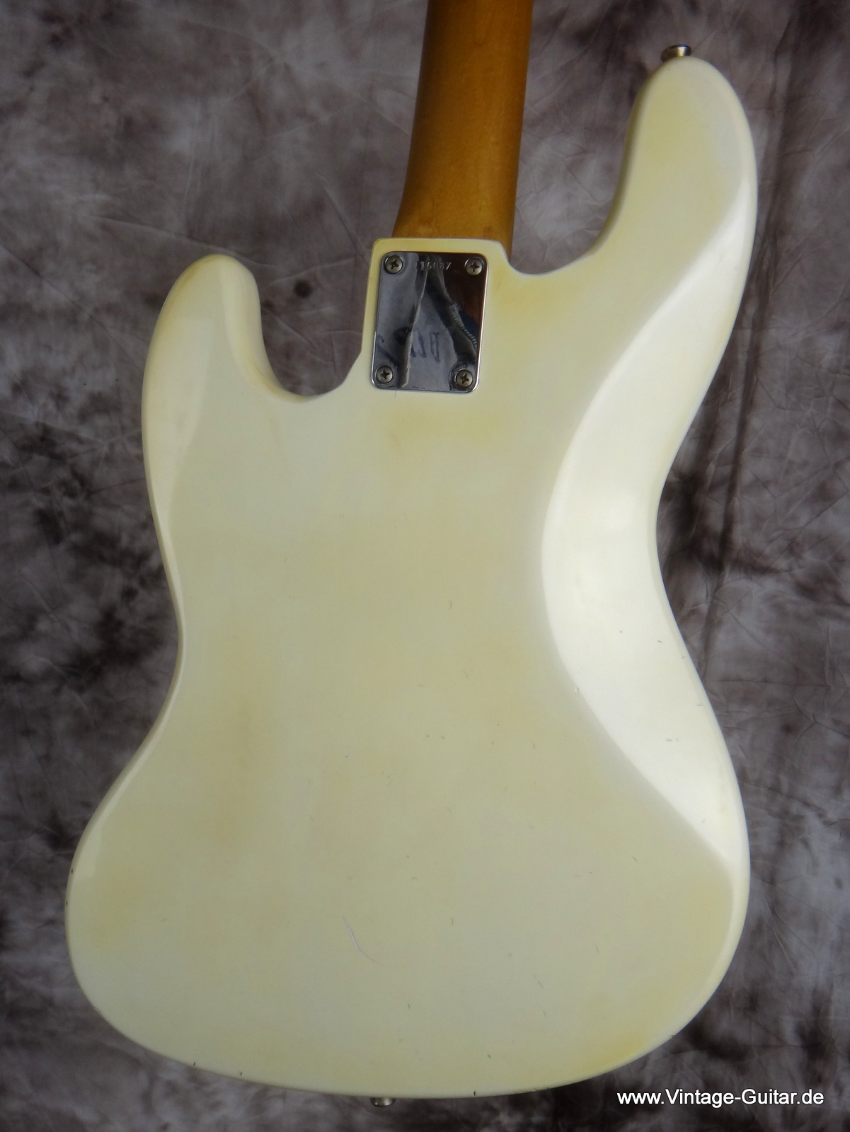Fender_Jazz-Bass_1963-olympic-white-004.JPG