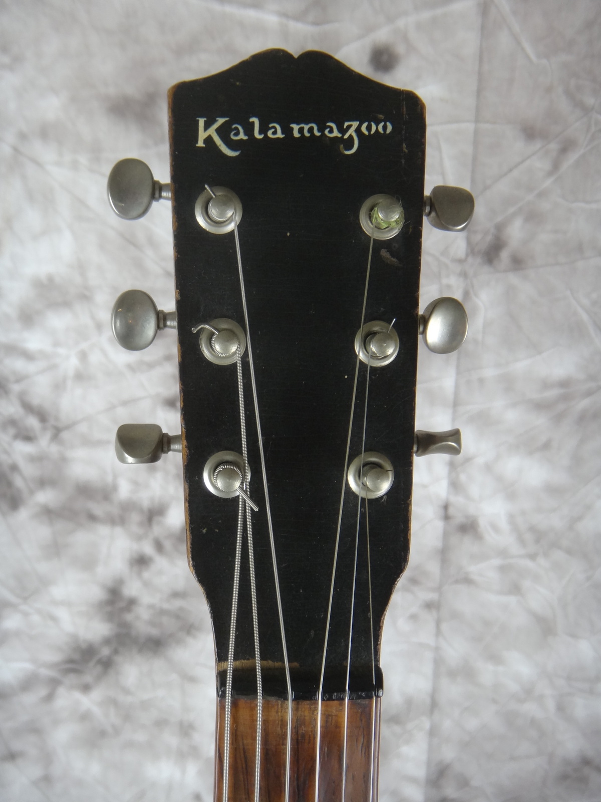 Kalamazoo-KG-31-1935-Gibson-made-005.JPG