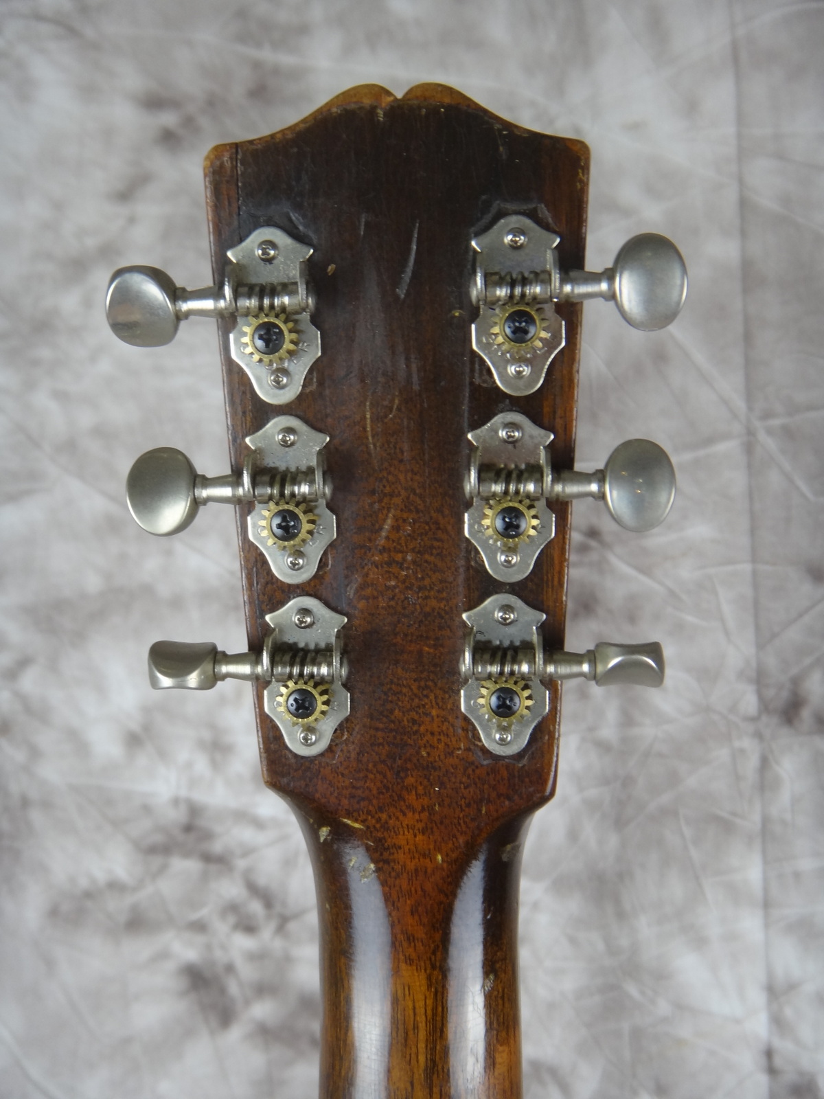Kalamazoo-KG-31-1935-Gibson-made-006.JPG