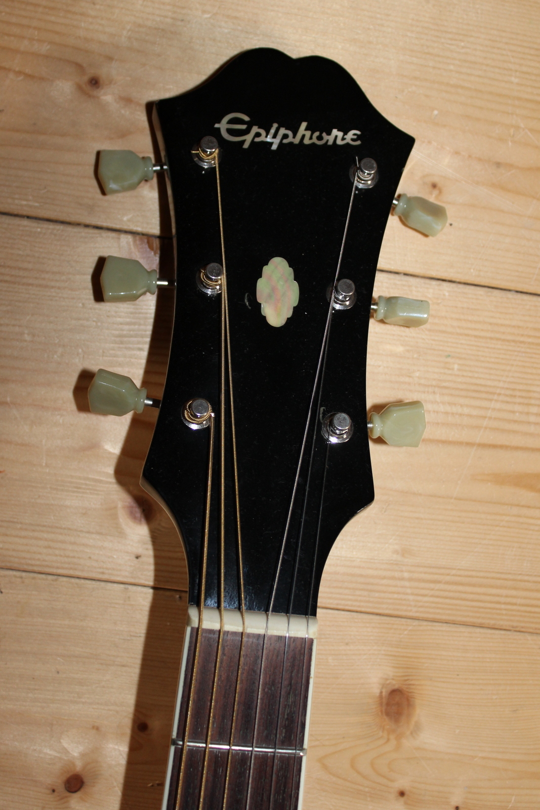 Epiphone-Frontier-Guitar-made-in-Japan-006.JPG