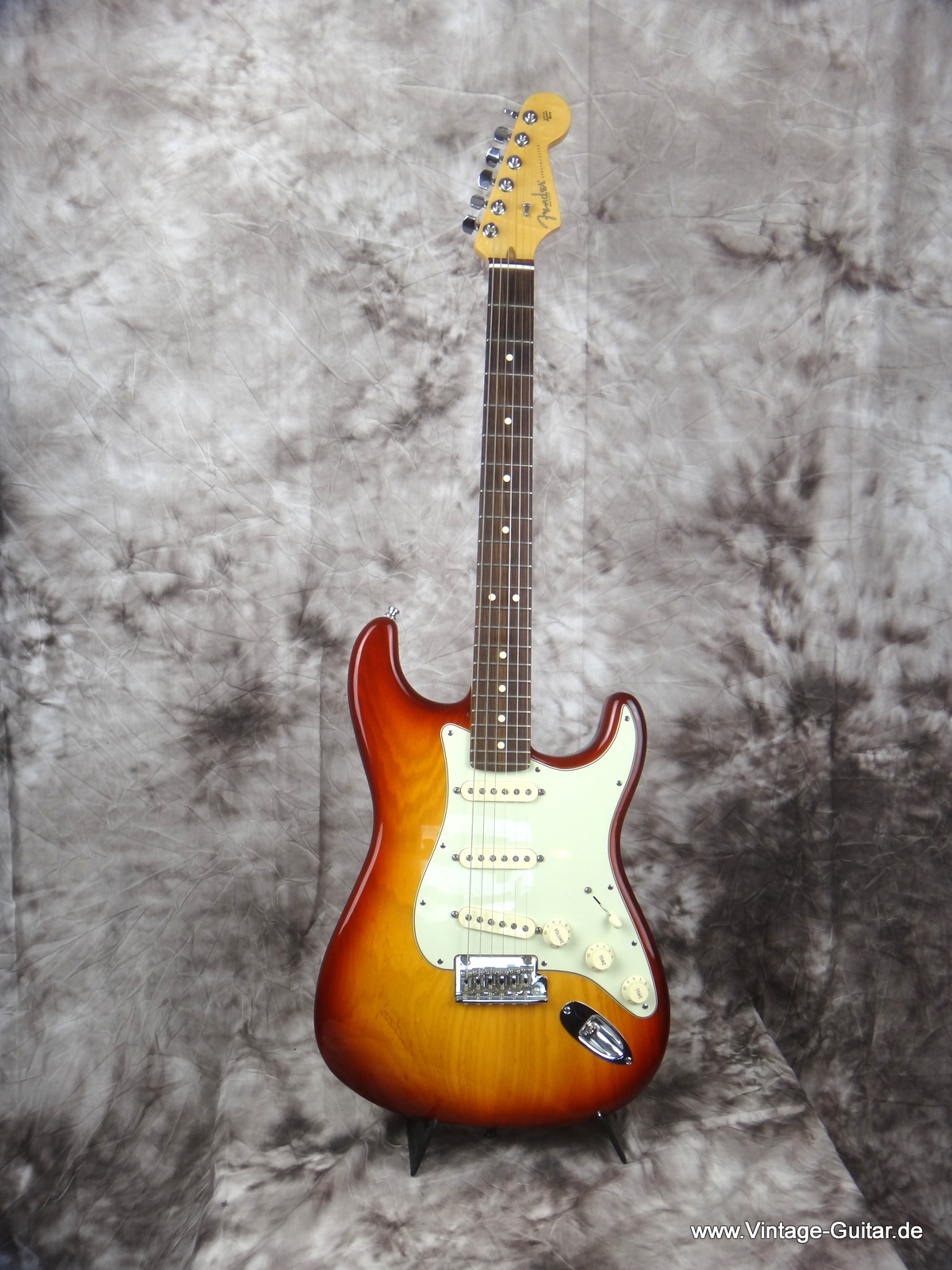 Fender-Stratocaster-AM-American-Standard-sienna-burst-001.JPG