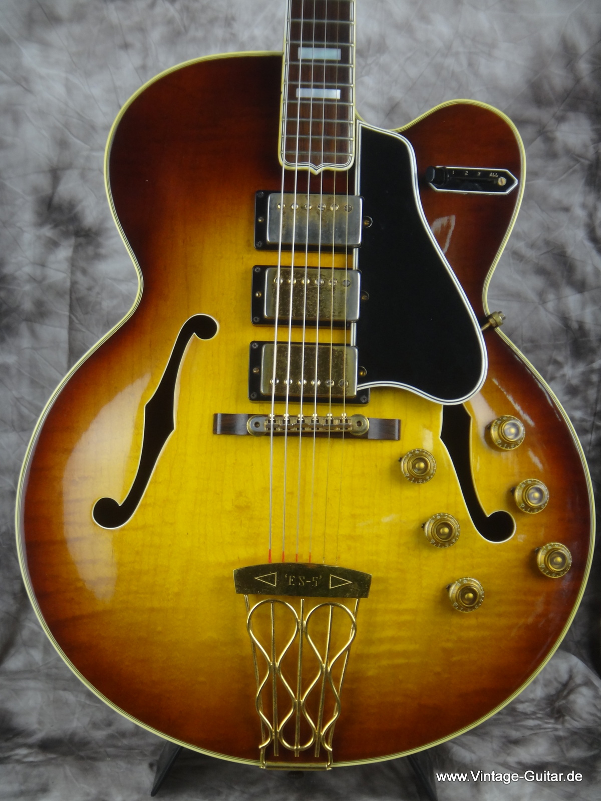 ES-5_Gibson-Switchmaster-sunburst_1959-Lifton-002.JPG