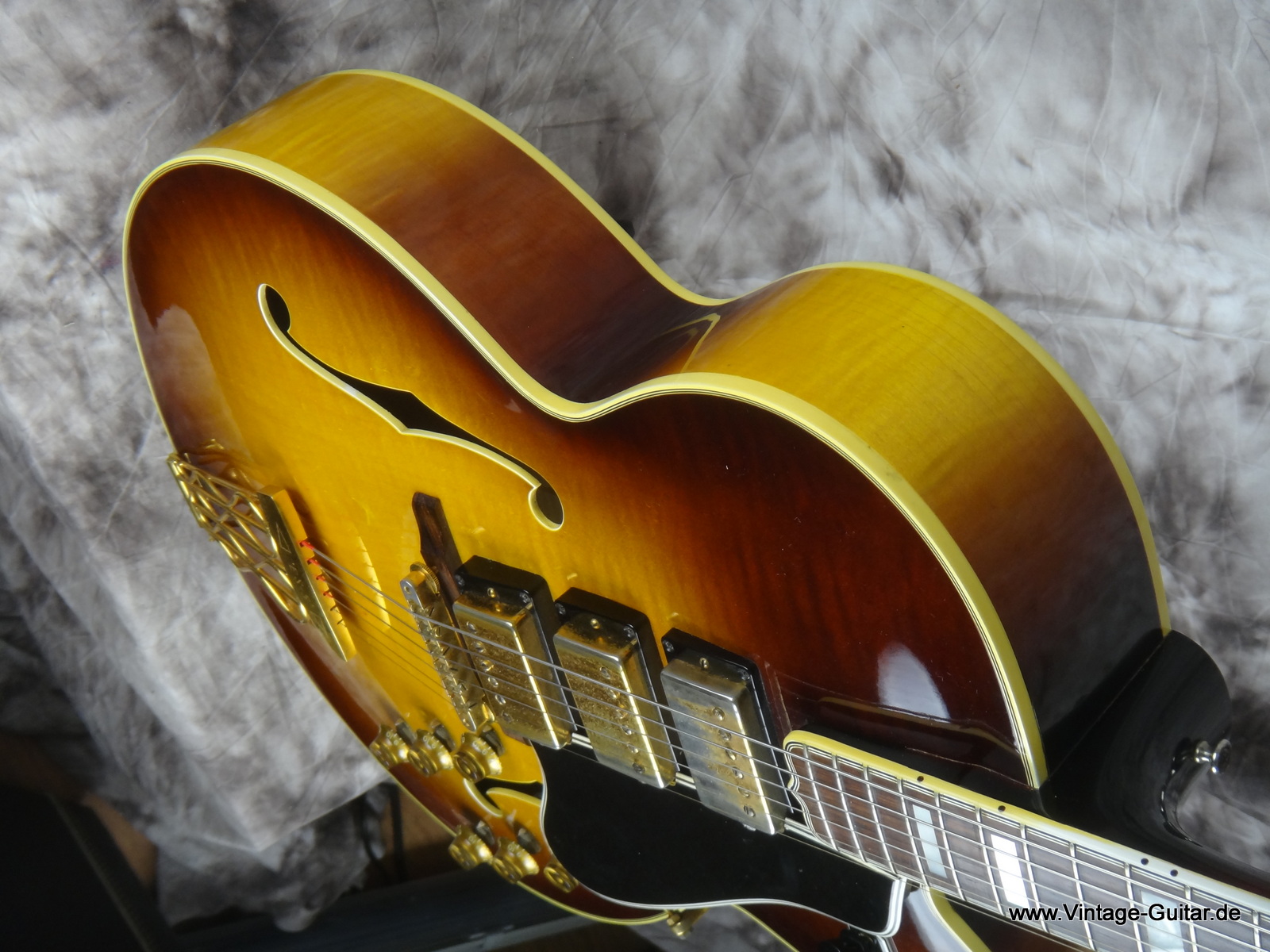 ES-5_Gibson-Switchmaster-sunburst_1959-Lifton-010.JPG