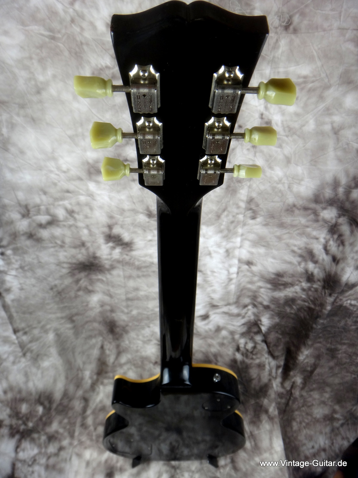Gibson-Les-Paul-ebony-2008-007.JPG