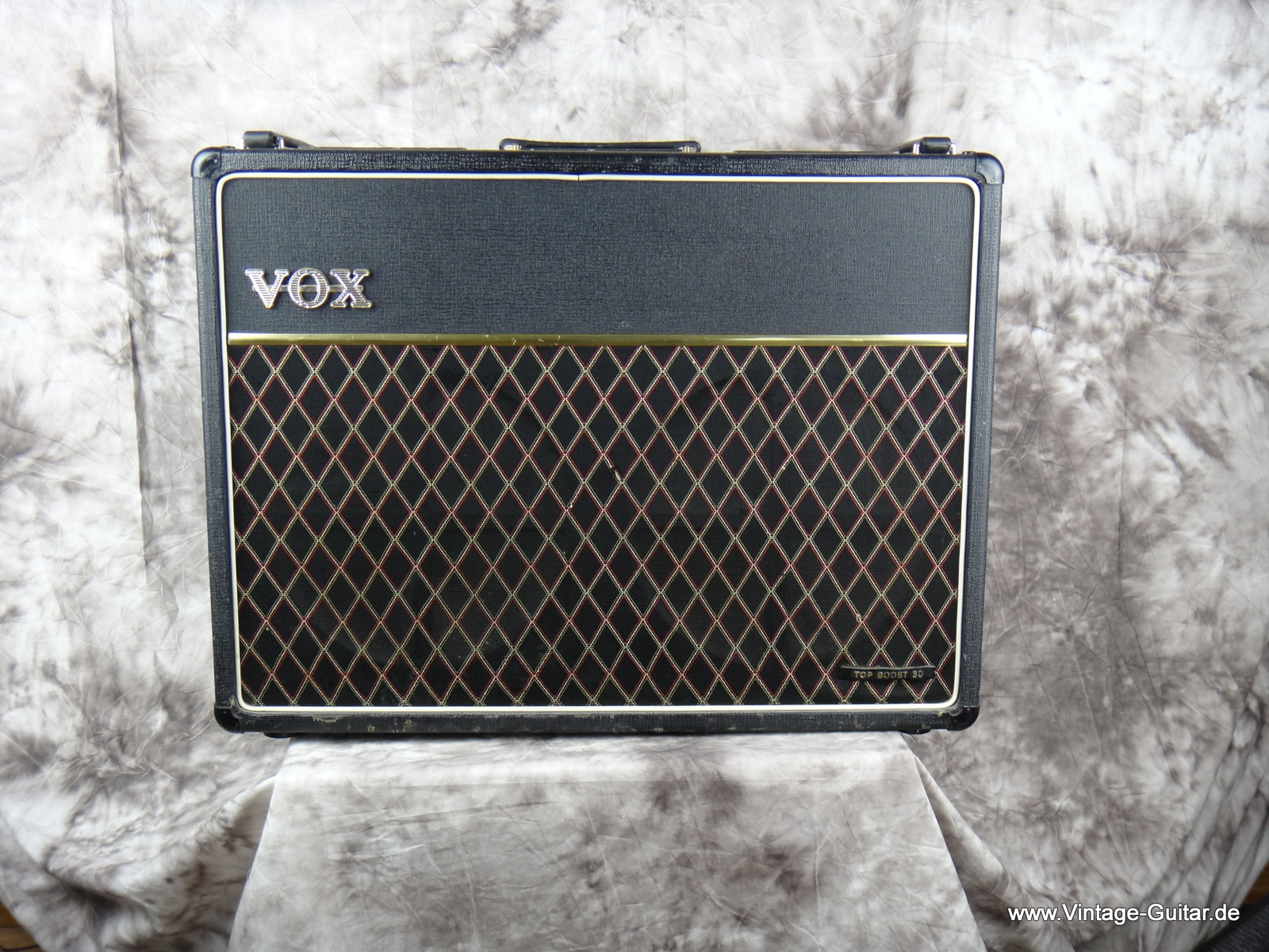 Vox-AC-30_1965-Silver_Bulldogs-001.JPG