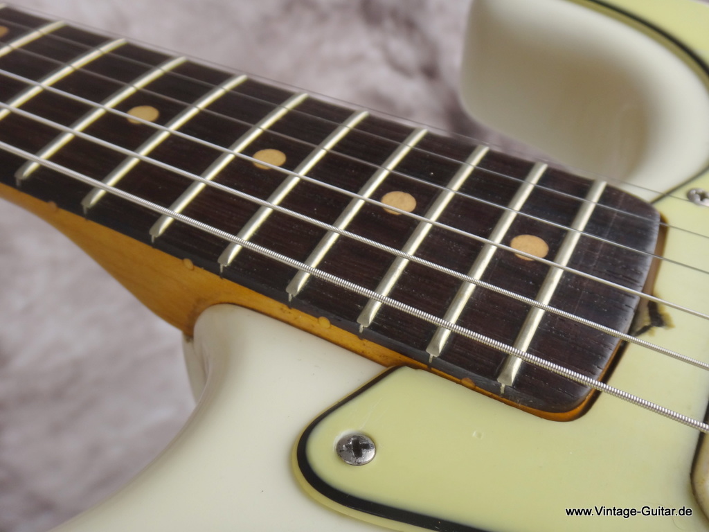 Fender_Straocaster_1964_Olympic_White_Refinsih-010.JPG