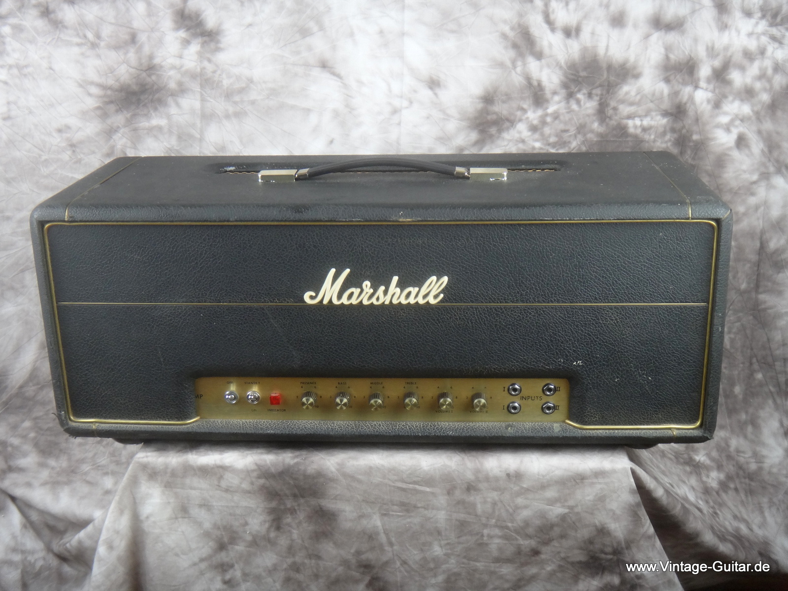 Marshall-Model-1967-Major-200watts-Top-1971-001.JPG