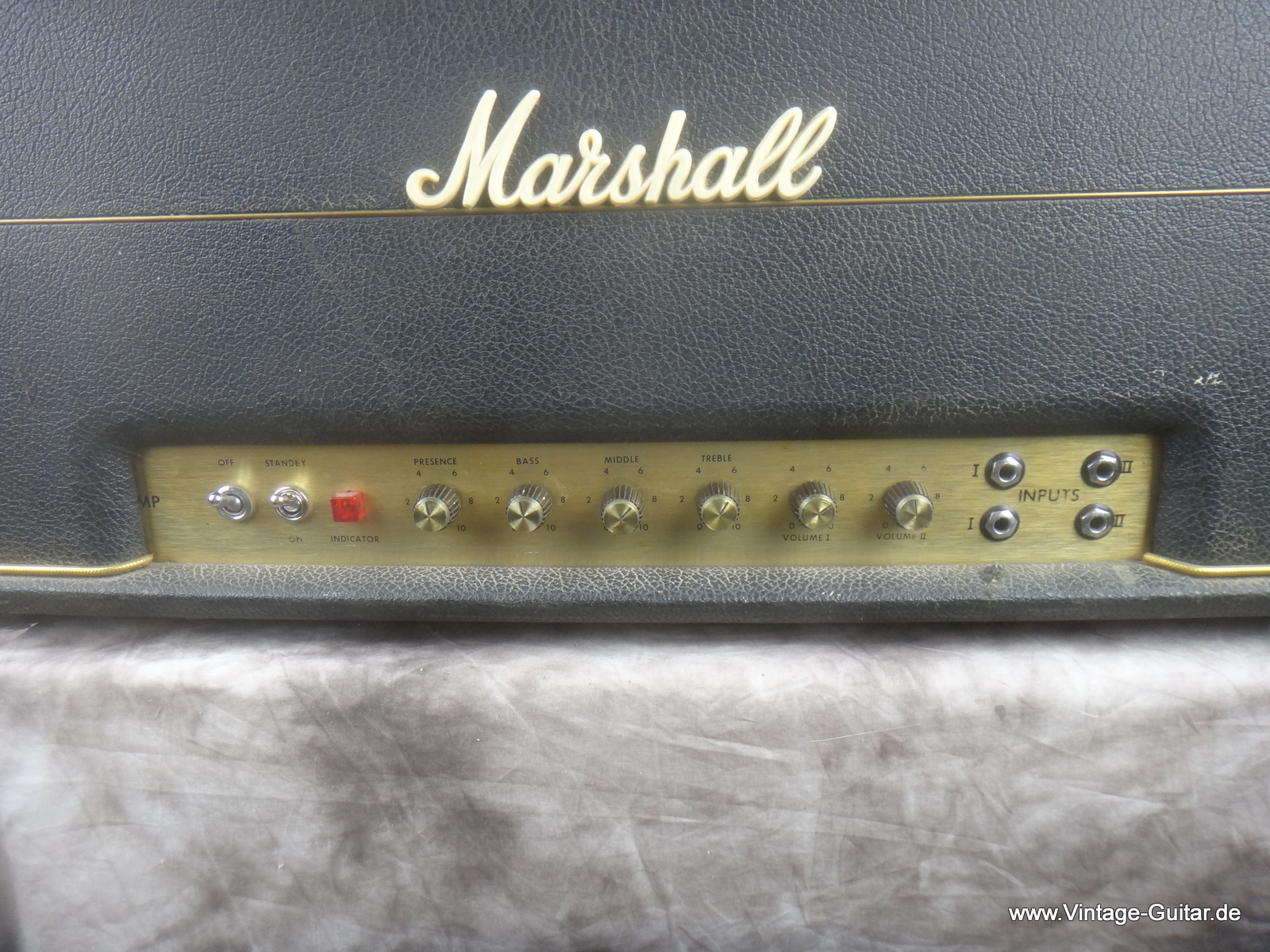 Marshall-Model-1967-Major-200watts-Top-1971-002.JPG