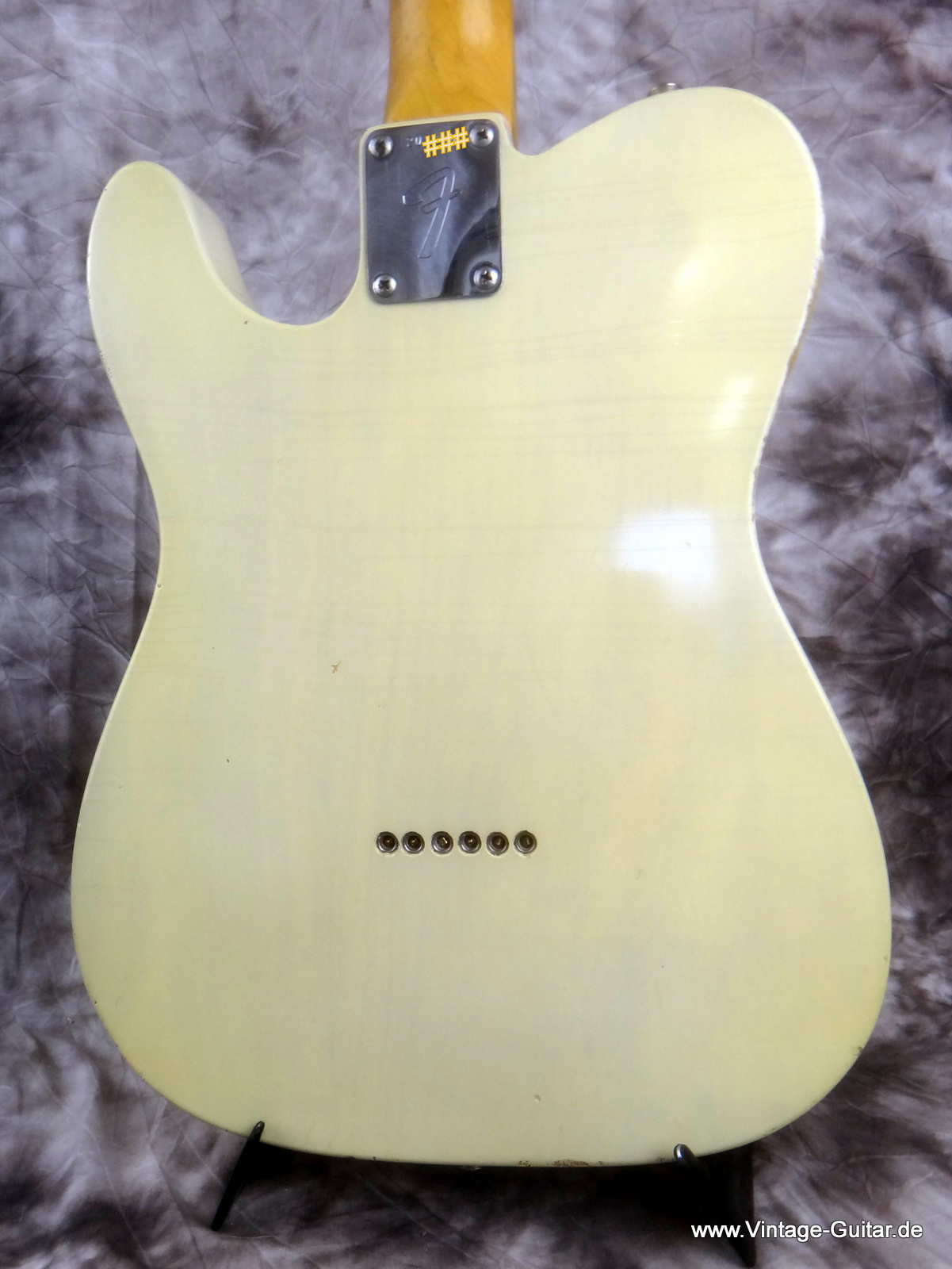 Fender_Telecaster-1966_refinished-body-007.JPG