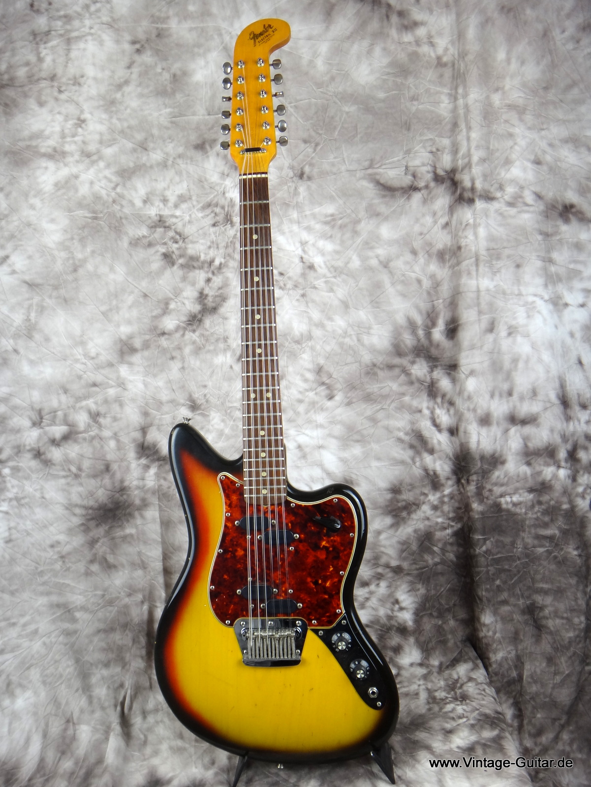Fender-Electric-XXII-12-string-guitar-1966-sunburst-010.JPG