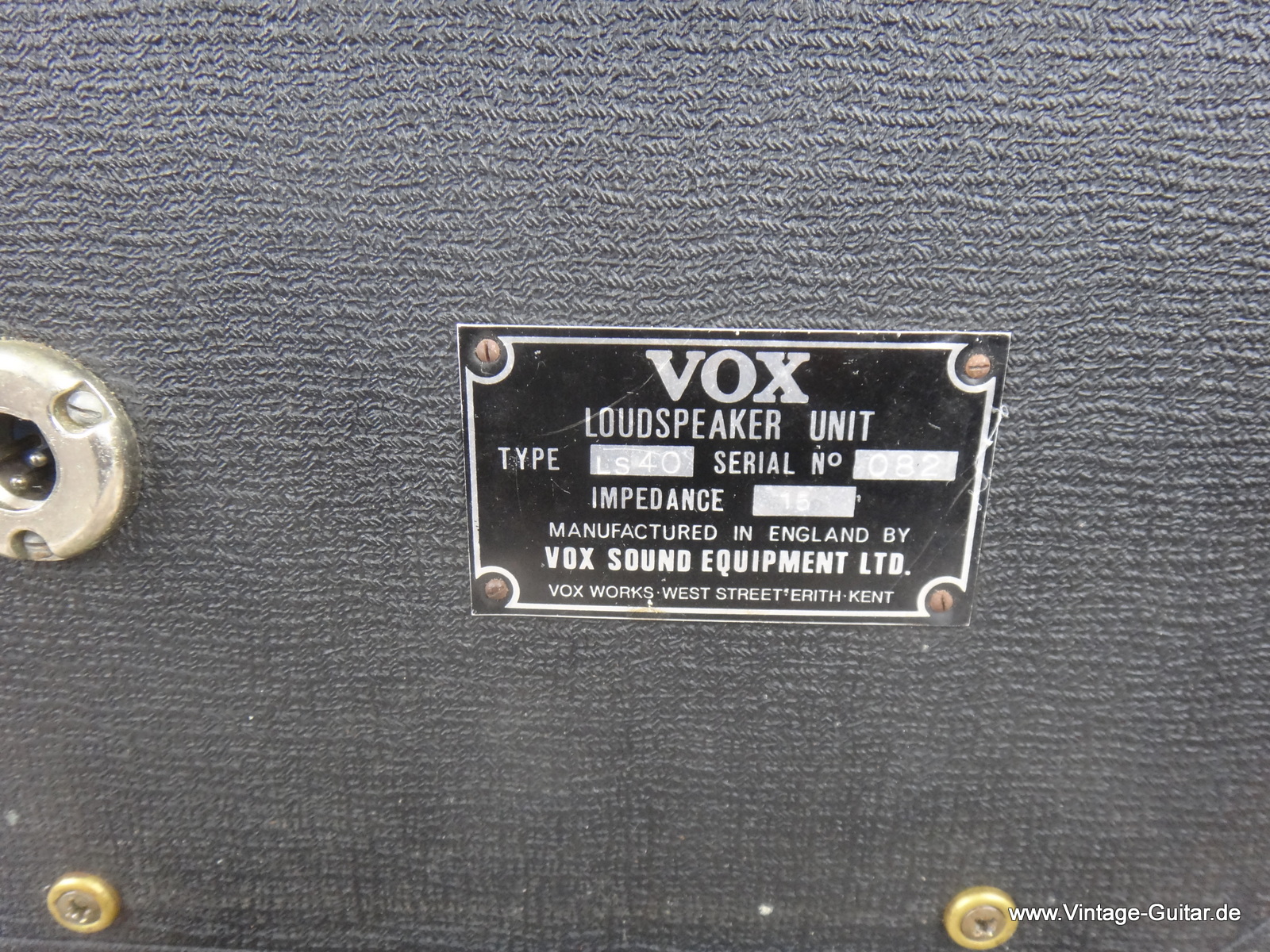 Vox-PA-Cabinets-Grenadier-V1091-LS40-006.JPG