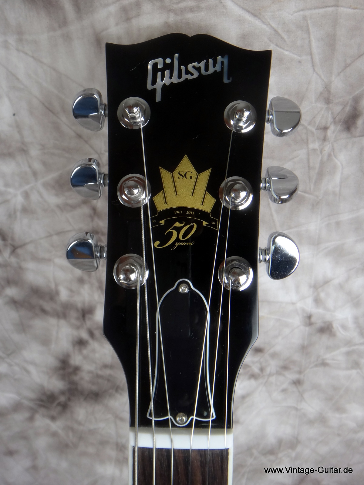Gibson_SG-Pete-Townshend-50th-Anniversary-007.JPG