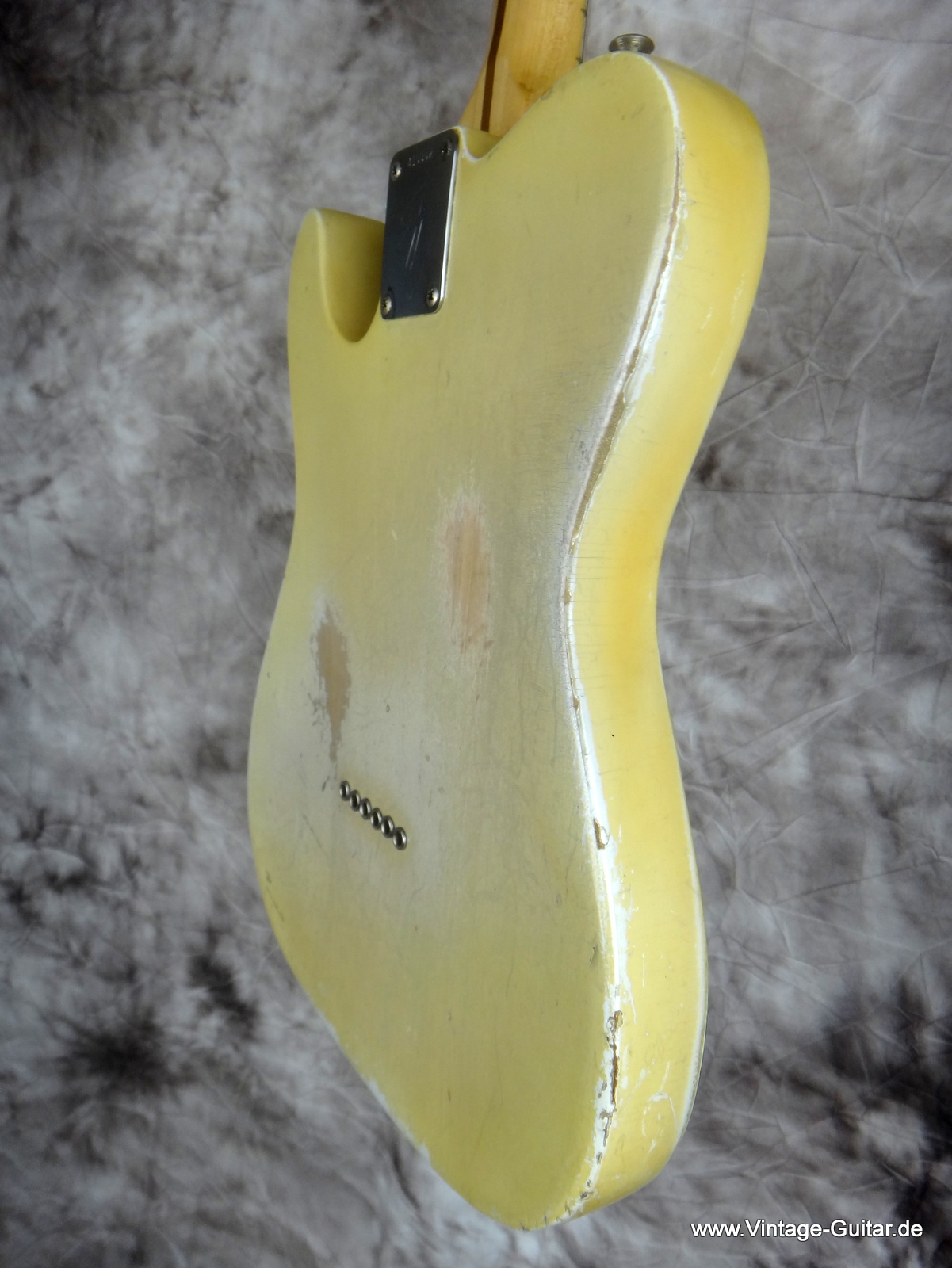 Fender_Telecaster-1972-blonde-009.JPG