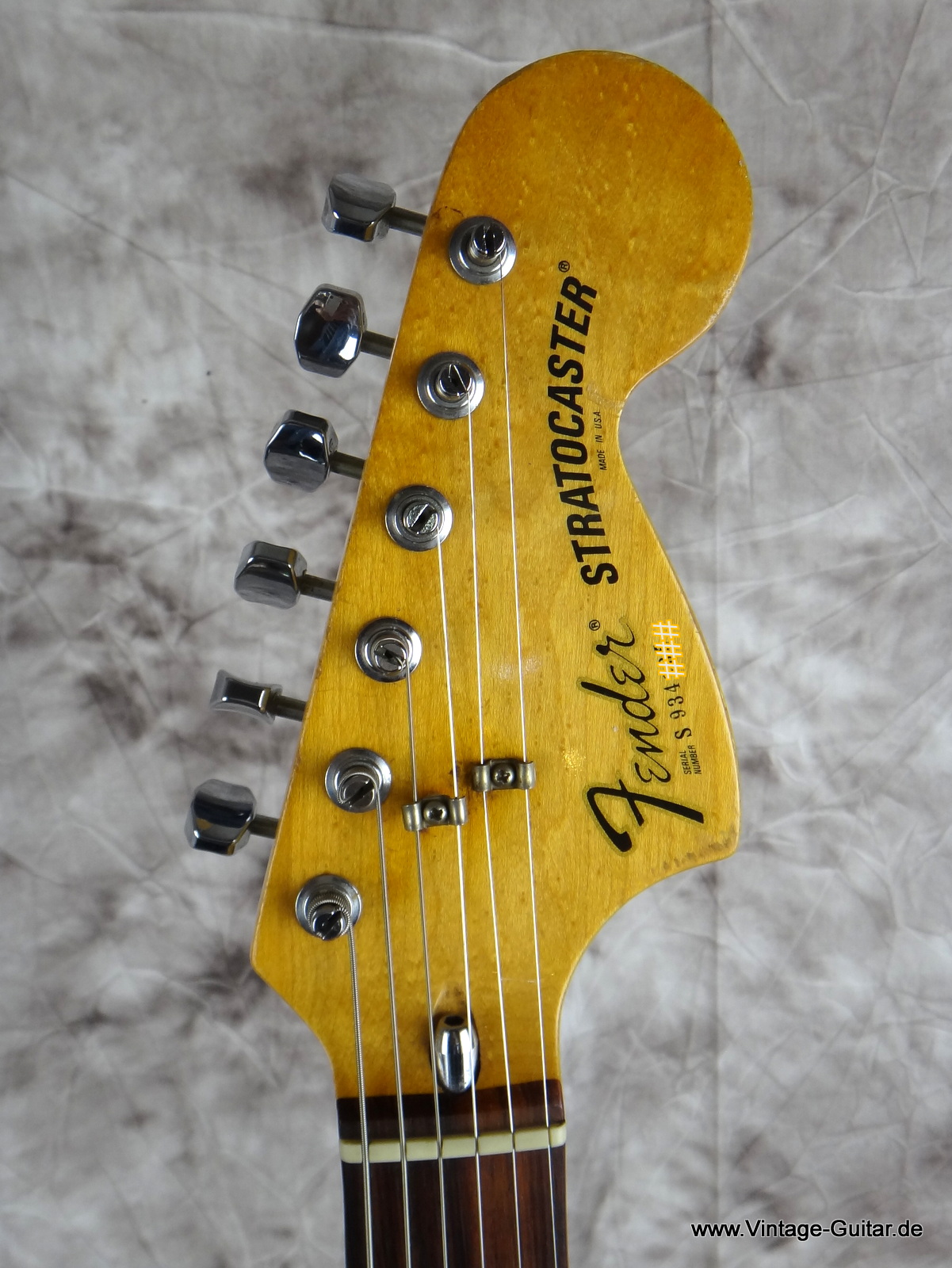 Fender_Stratocaster-1980-olympic_white-005.JPG