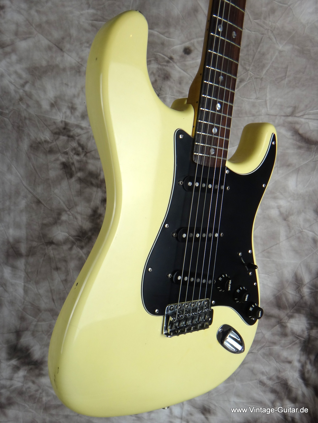 Fender_Stratocaster-1980-olympic_white-009.JPG
