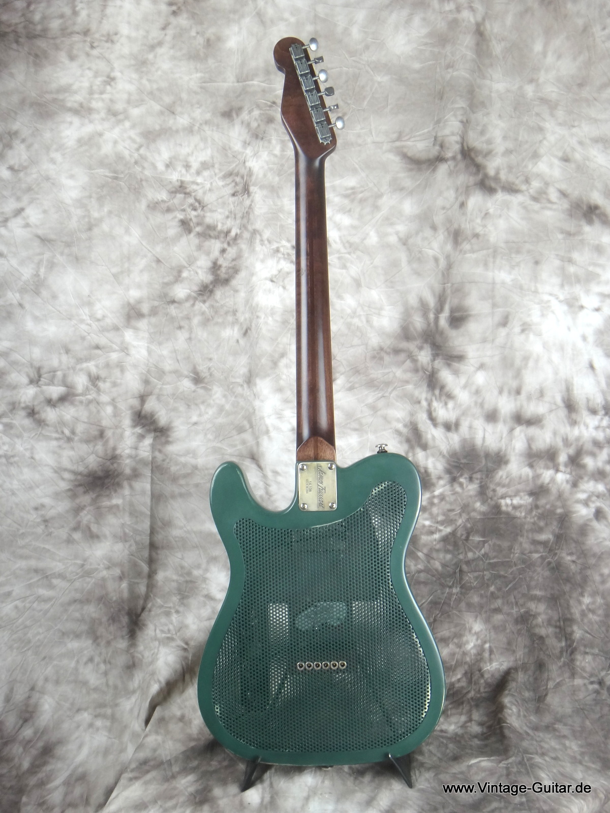 James-Trussart-Tele-Steelcaster-Guitar-003.JPG