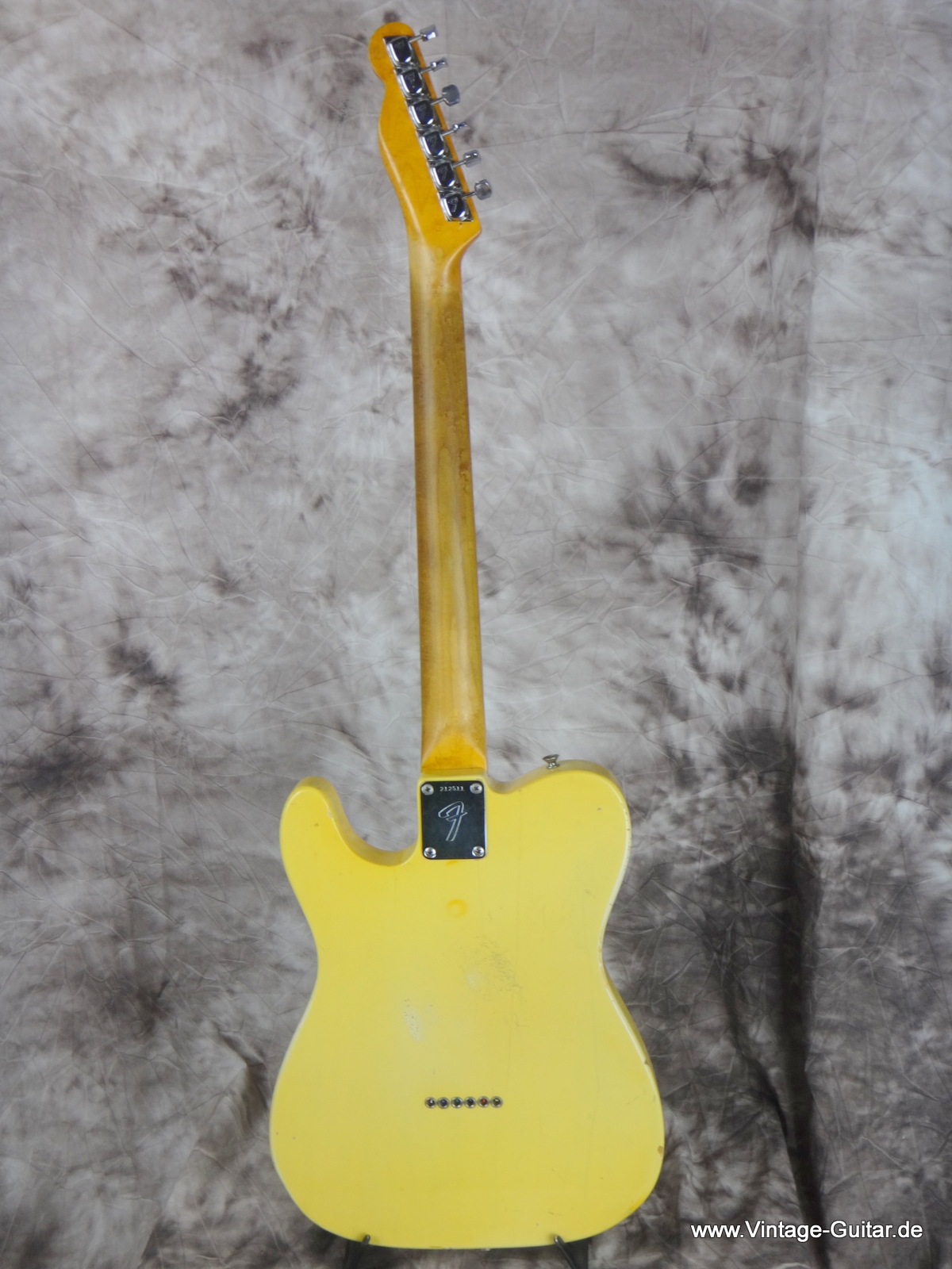 Fender_Telecaster_1968_olympic-White_1968-003.JPG