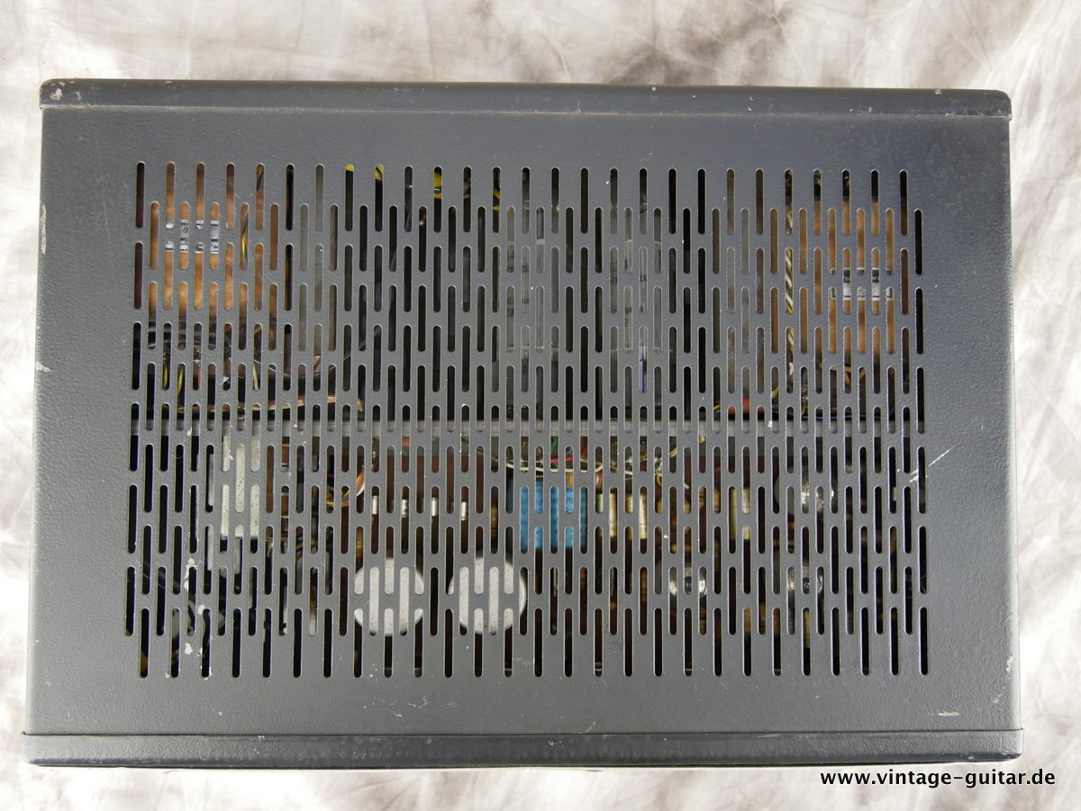 img/vintage/1997/Dynacord_Bassking_Chromeplate_1963-003.JPG