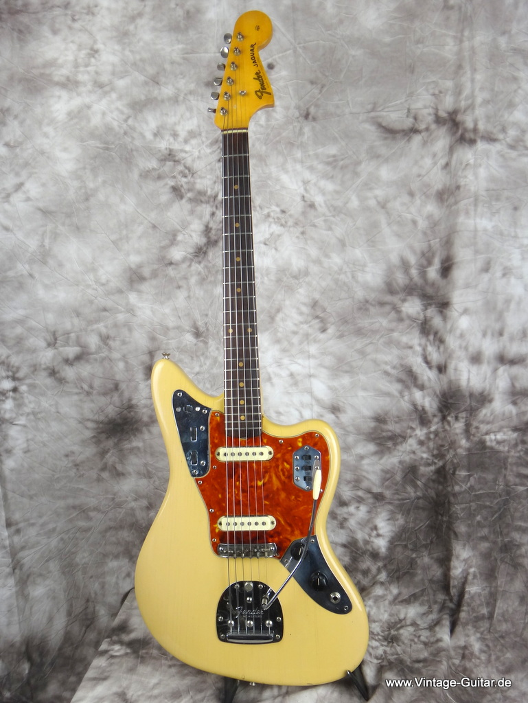 Fender_Jaguar_1963-desert-sand-001.JPG