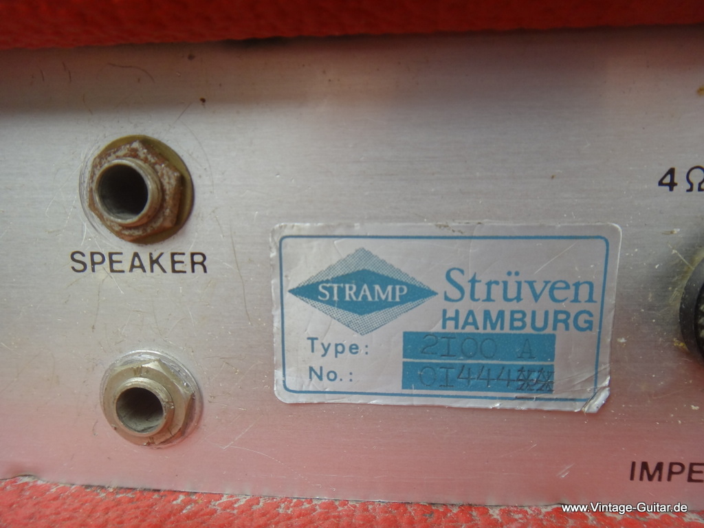 Stramp-Amp-1974-red-100-watts-top-004.JPG