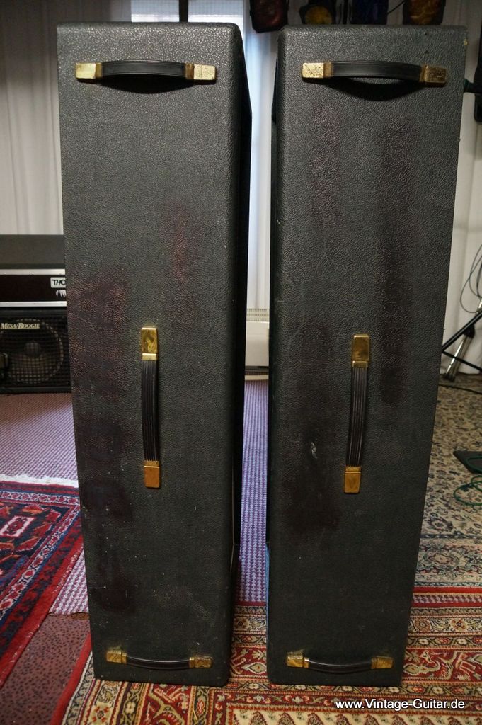 Marshall-1969-4x12-Speaker-Columns-1970-004.JPG
