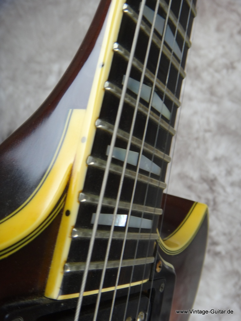 Yamaha-SG-2000-1980-sunburst-012.JPG