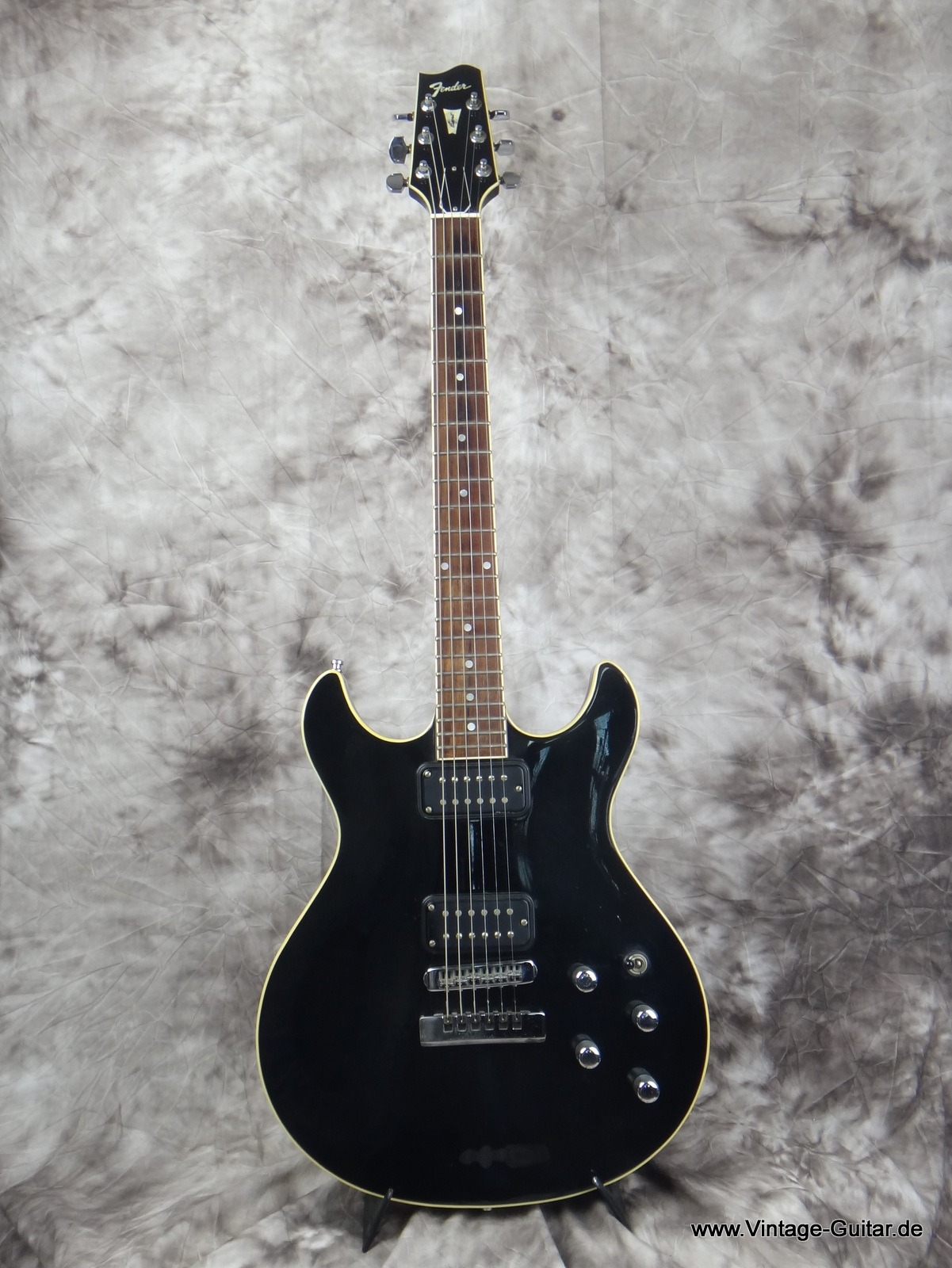 Fender-Esprit-Standard-1985-001.JPG