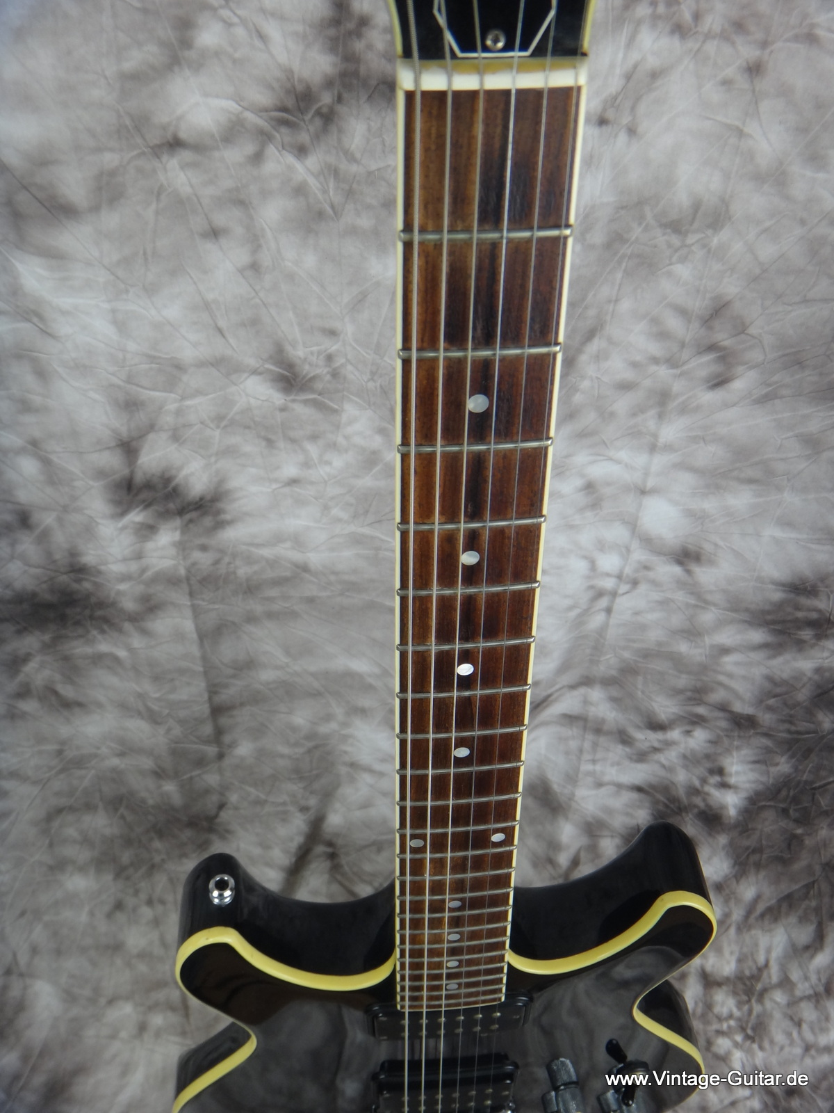 Fender-Esprit-Standard-1985-007.JPG