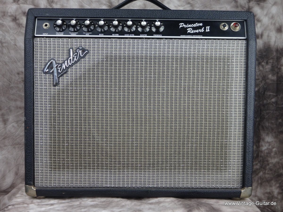 Fender_Princeton_Reverb-2-II-Rivera-001.JPG