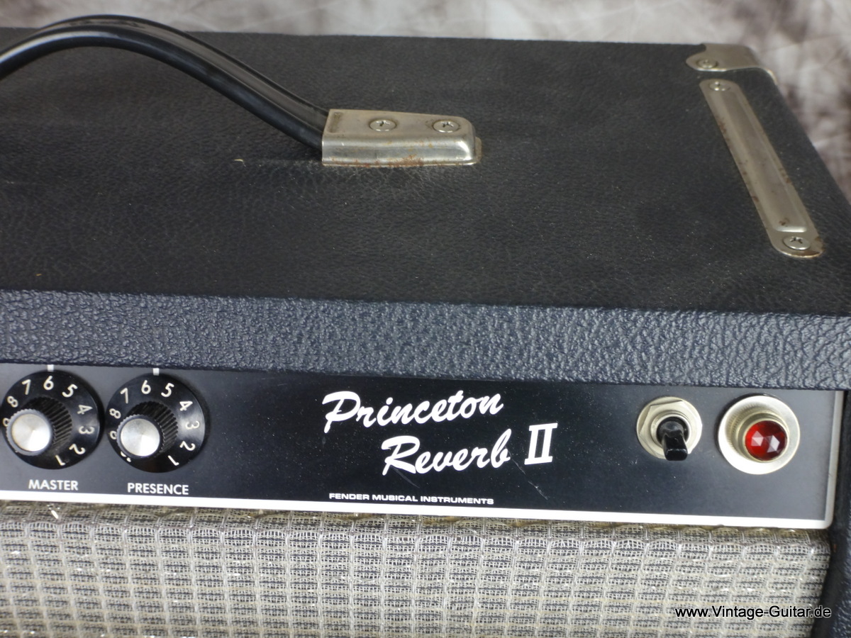 Fender_Princeton_Reverb-2-II-Rivera-003.JPG