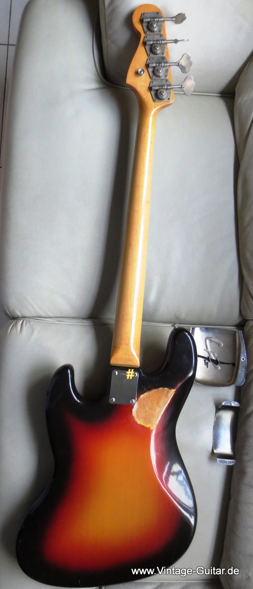 Fender_Jazz_Bass-1965-sunburst-L-series-004.JPG