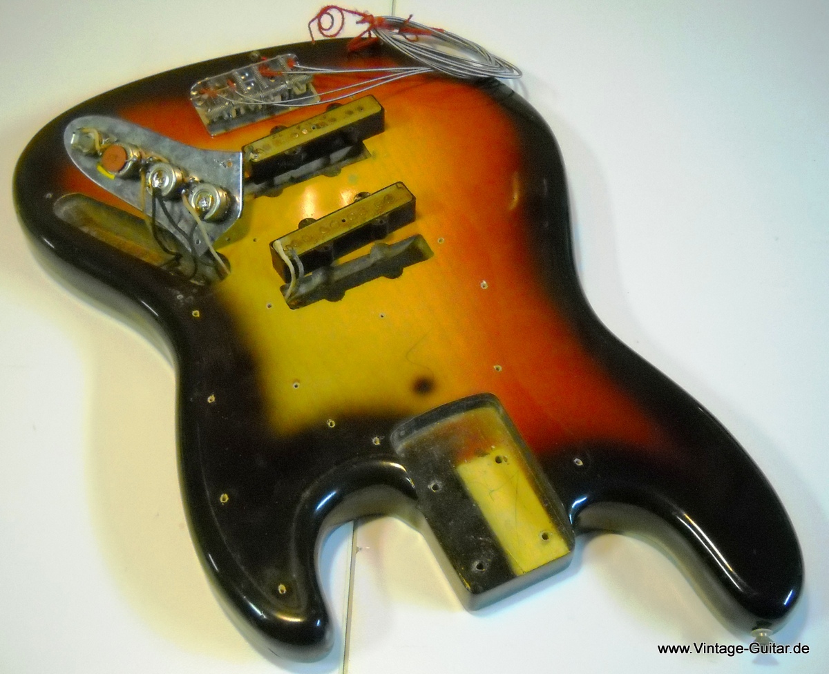 Fender_Jazz_Bass-1965-sunburst-L-series-014.JPG