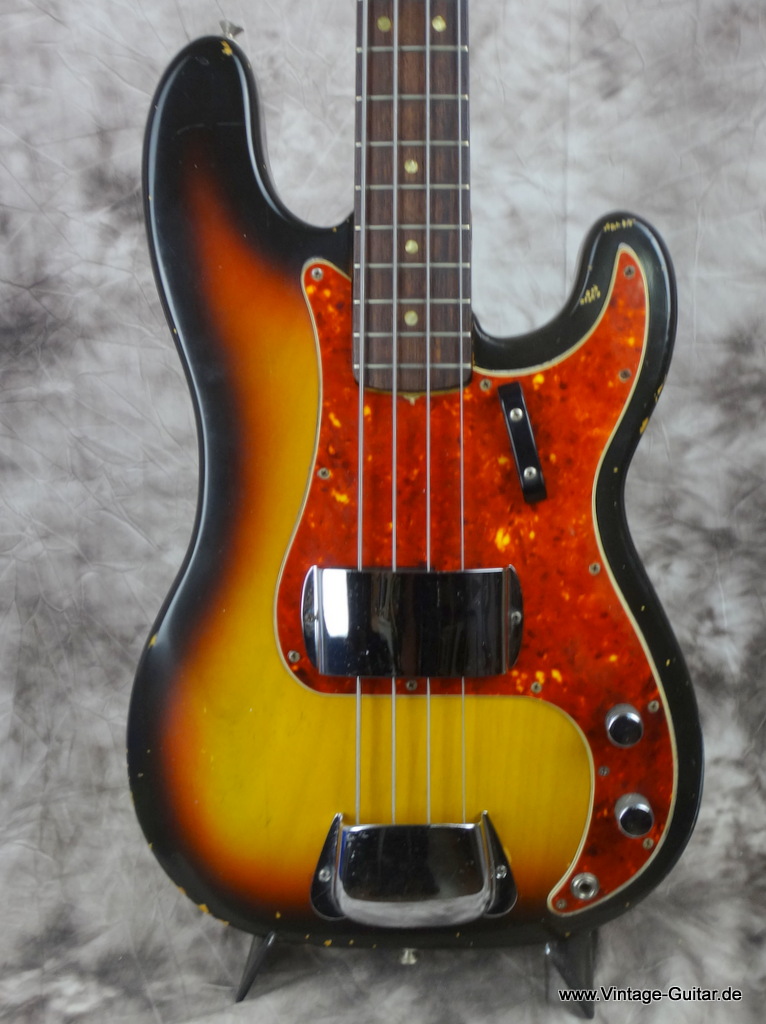 Fender-Precision-sunburst_bass_1966-002.JPG