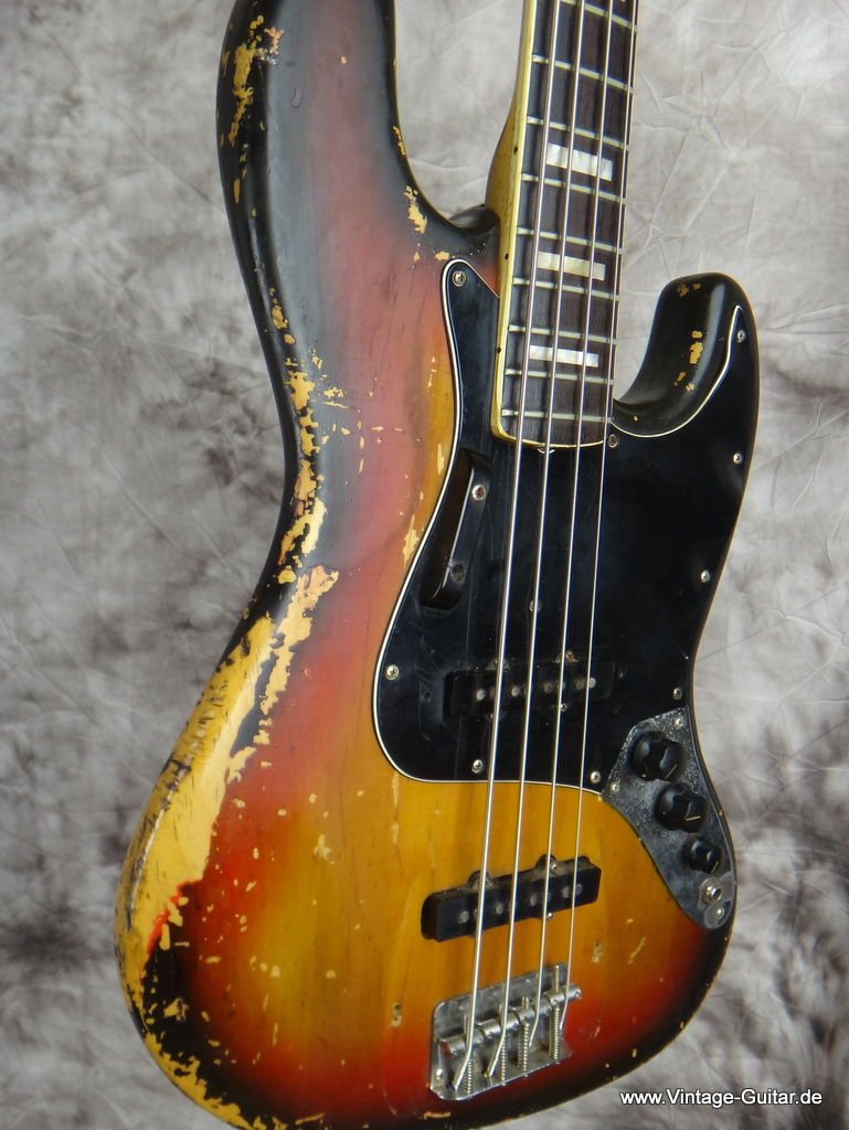 Fender-Jazz_Bass-sunburst_1973-010.JPG