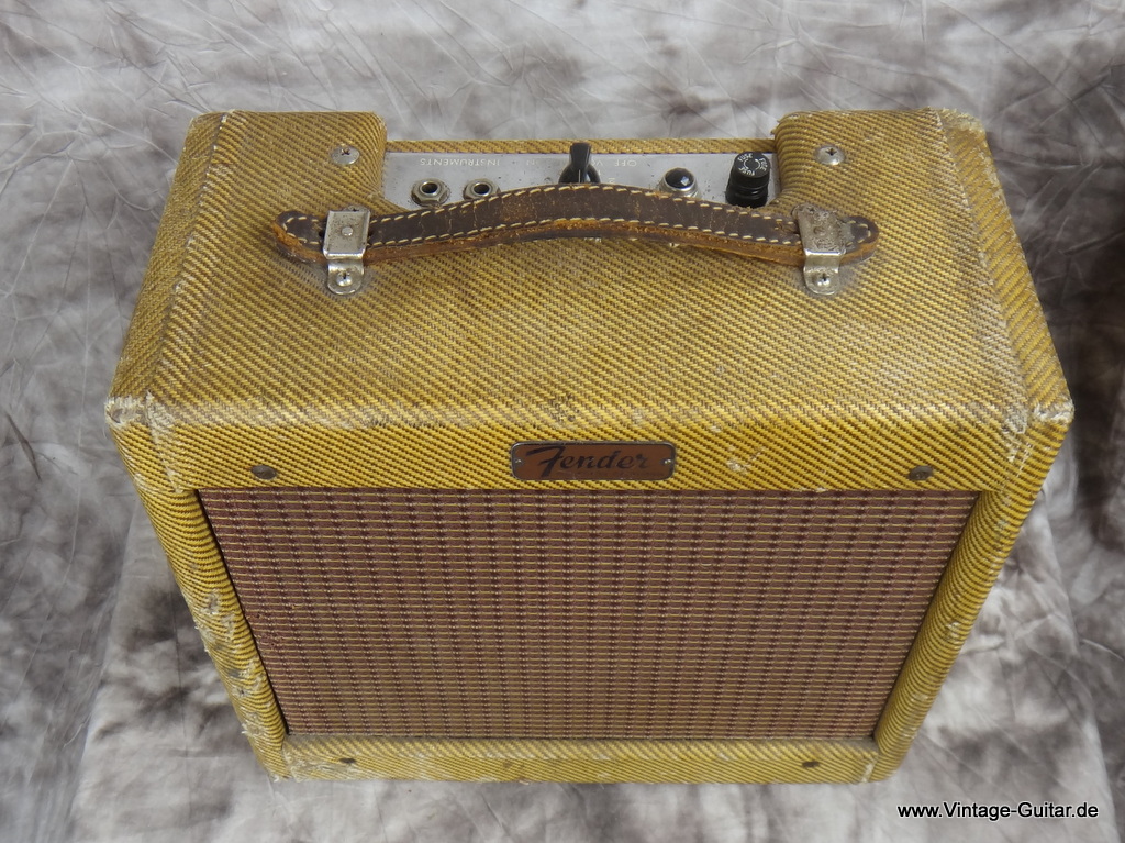 Fender_Champ_1957_Tweed-002.JPG