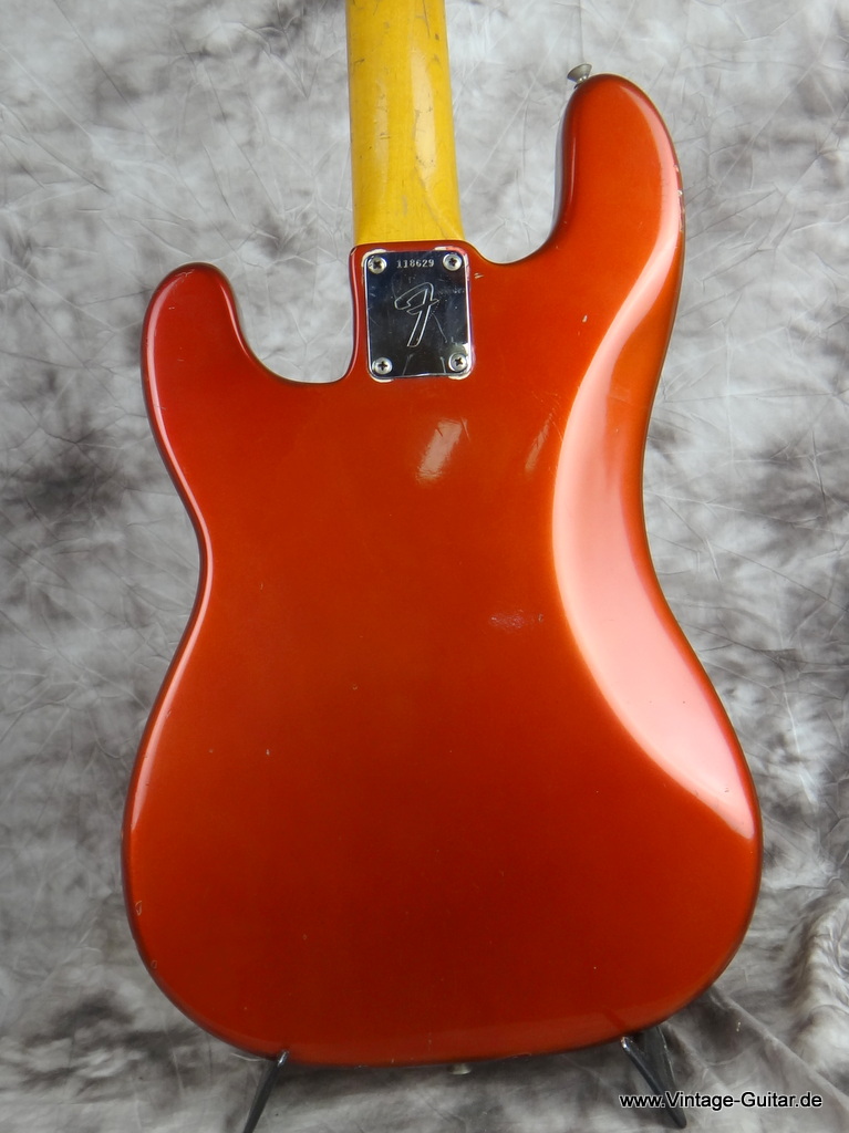 Fender_Precision-Bass-Candy-Apple-Red-1966-004.JPG