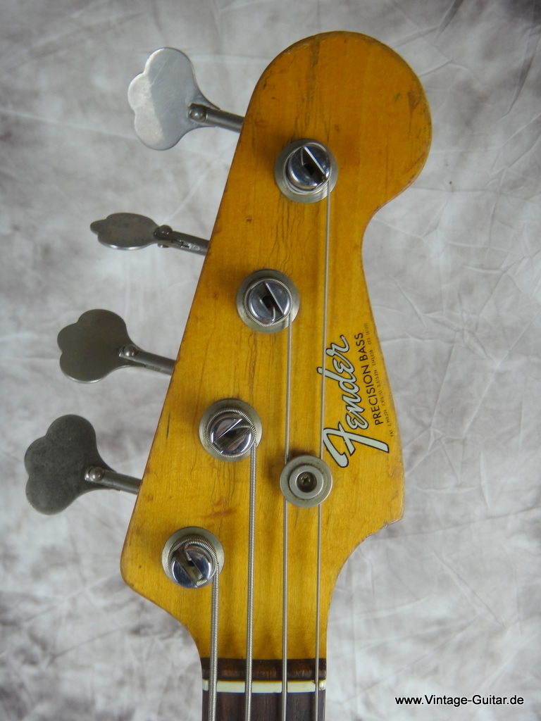 Fender_Precision-Bass-Candy-Apple-Red-1966-005.JPG