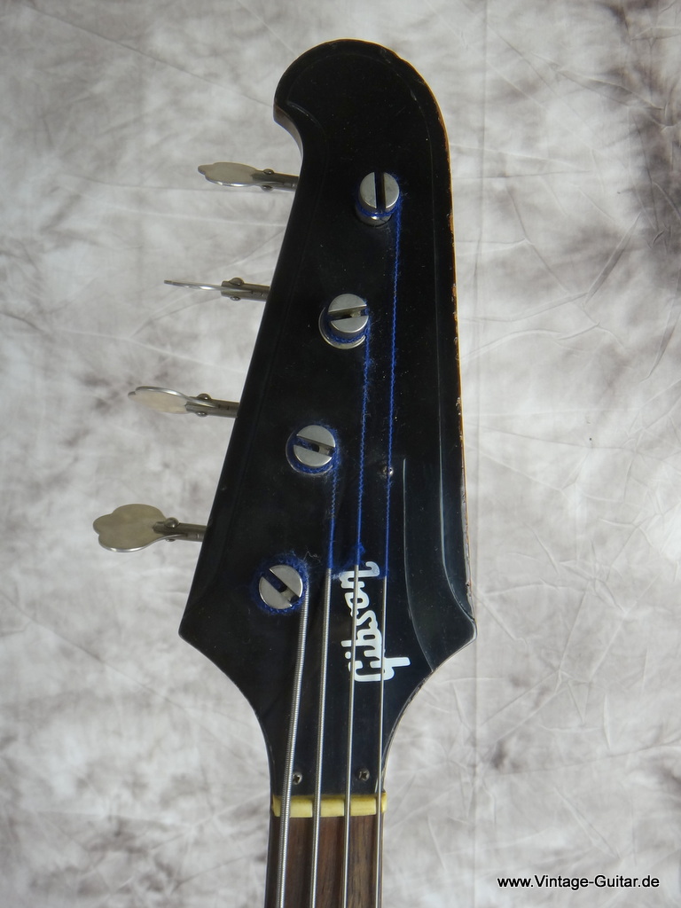 Gibson_Thunderbird_Bass_1976-005.JPG