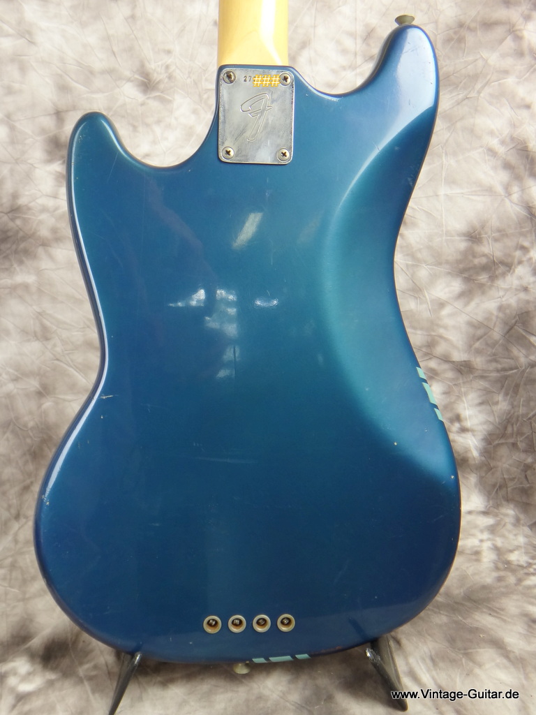 Fender_Mustang_Bass-lake-placid-blue-1968-004.JPG