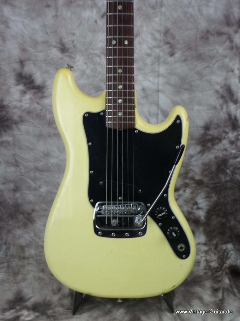 Fender-Bronco_1979-olympic_white-002.JPG